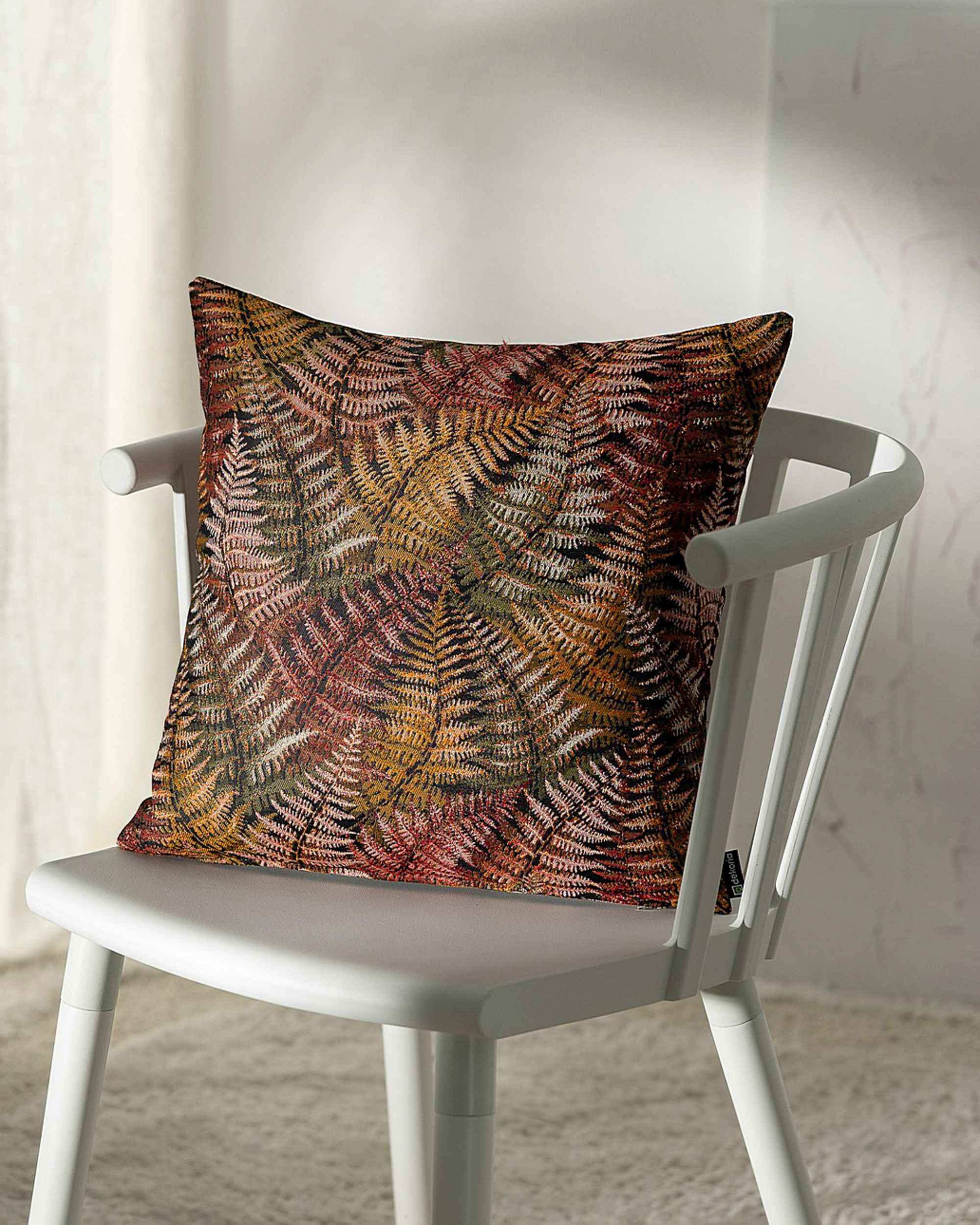 Kinga cushion cover colour burgundy fabric structured, patterned