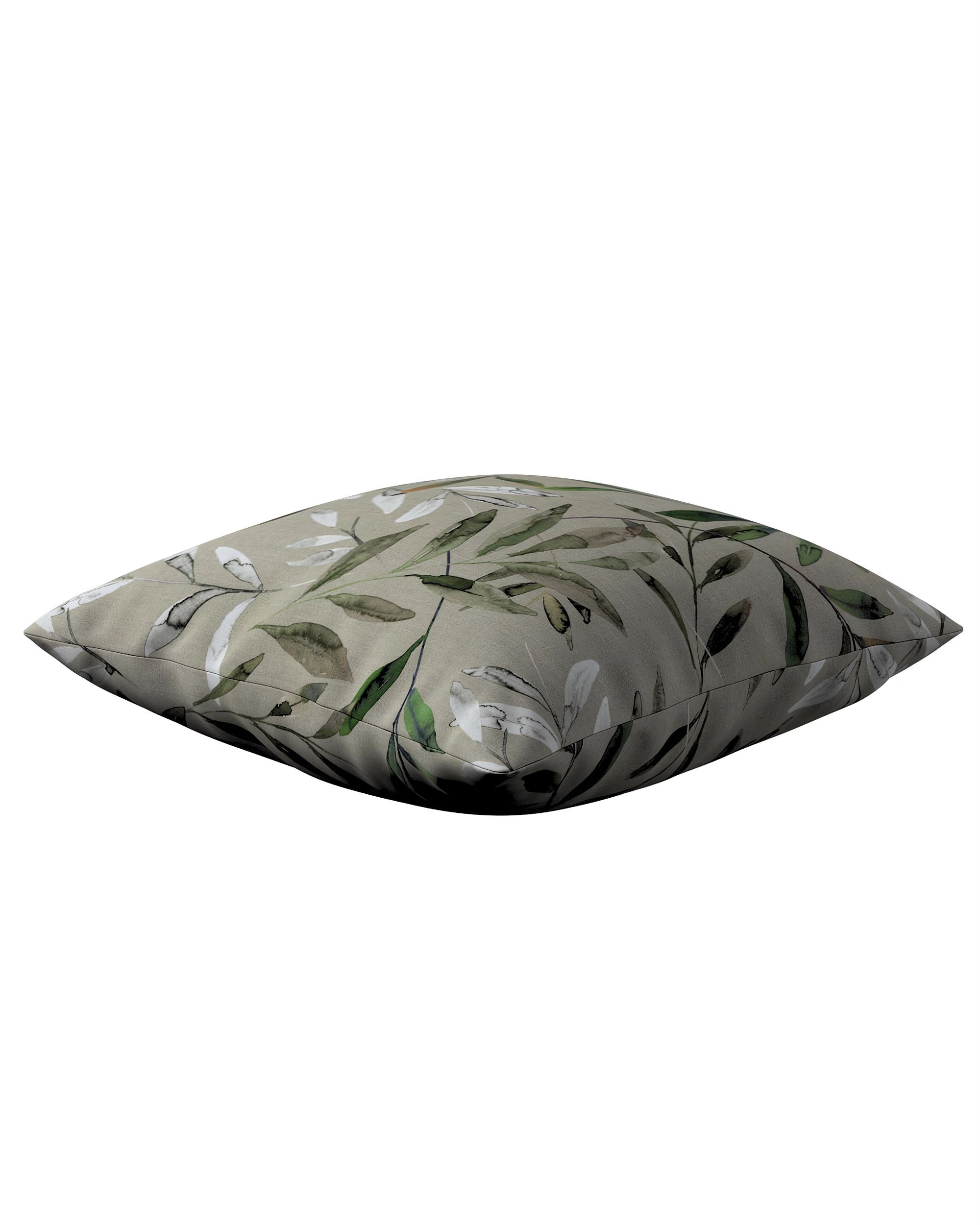 Kinga cushion cover colour multicolour fabric patterned (hover)