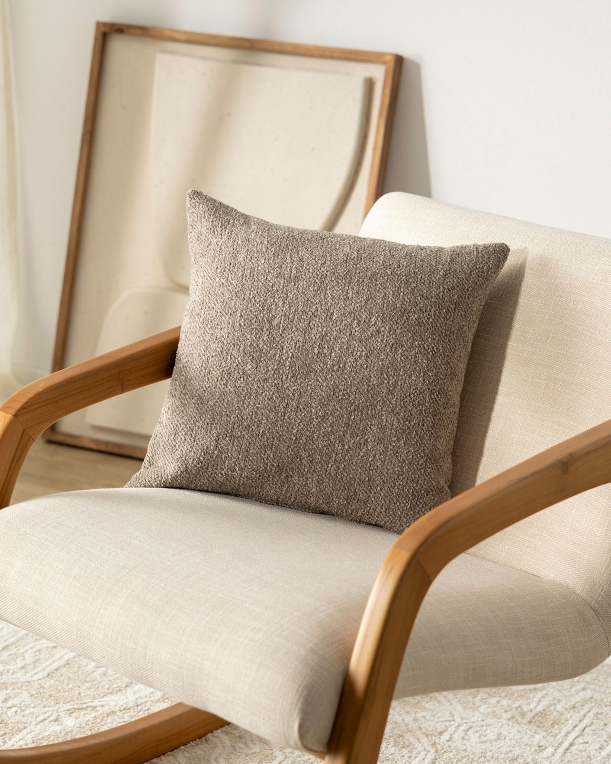 Kinga cushion cover colour beige fabric structured (hover)