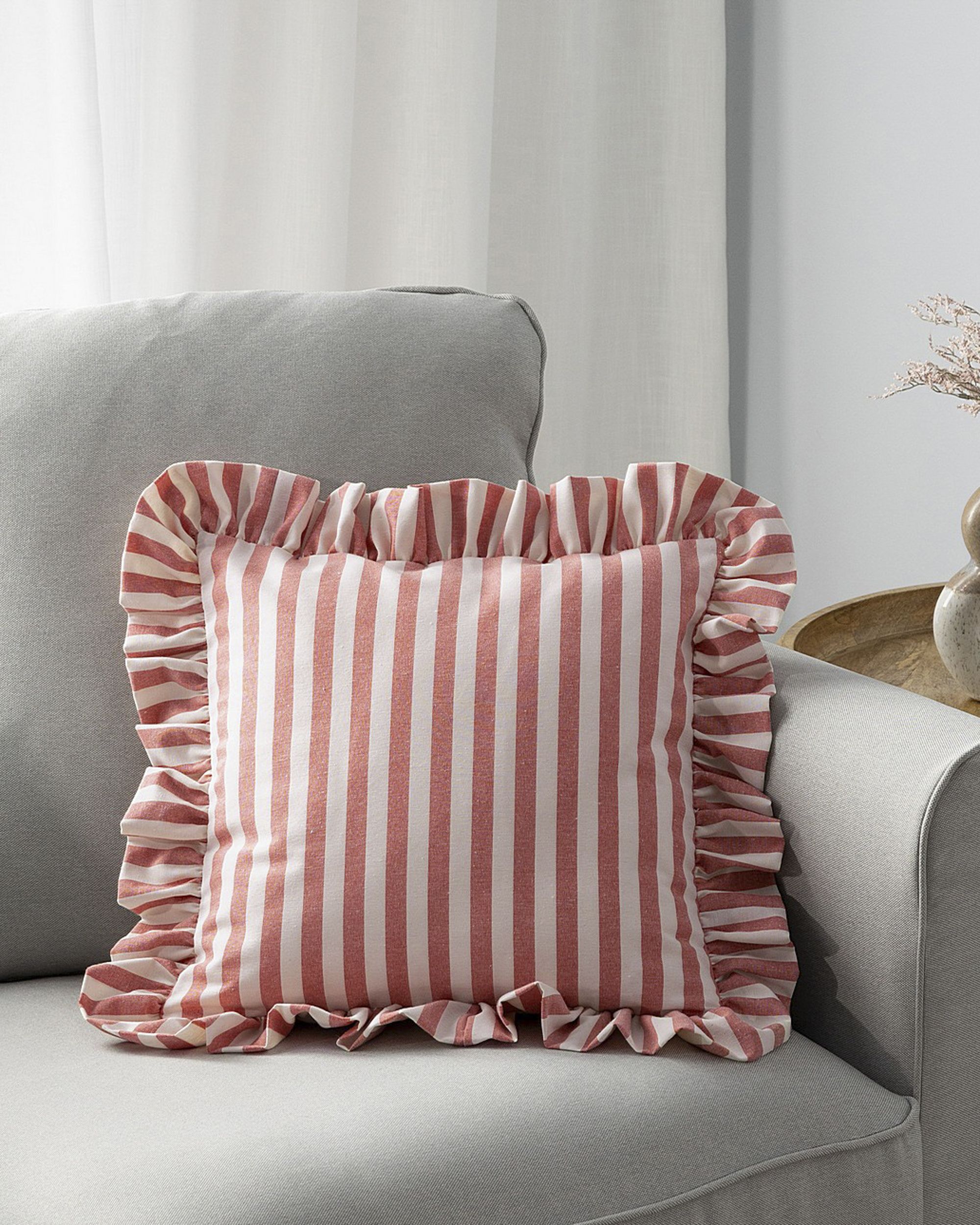 Paula pillowcase with frill colour red fabric patterned