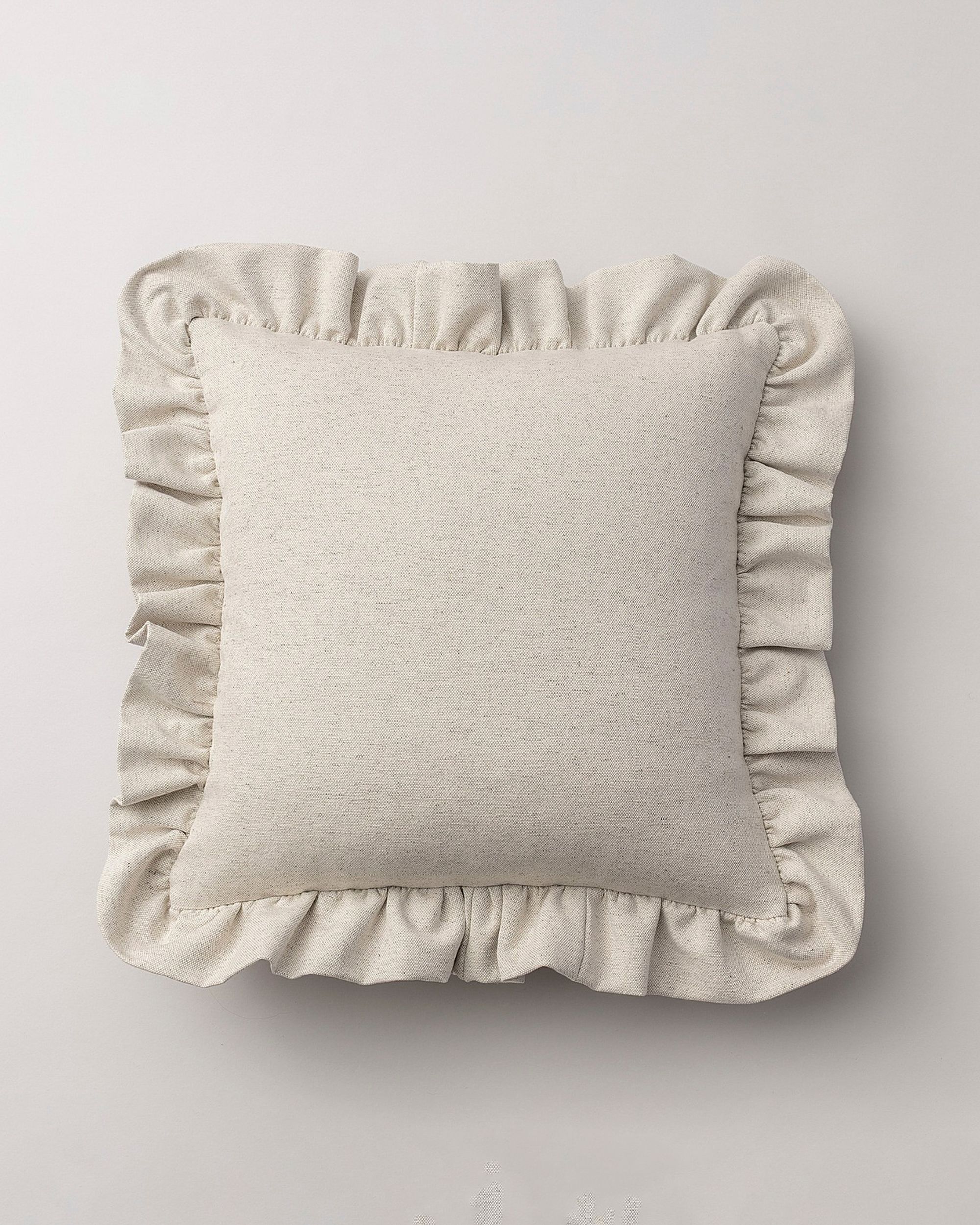 Paula pillowcase with frill colour beige fabric structured