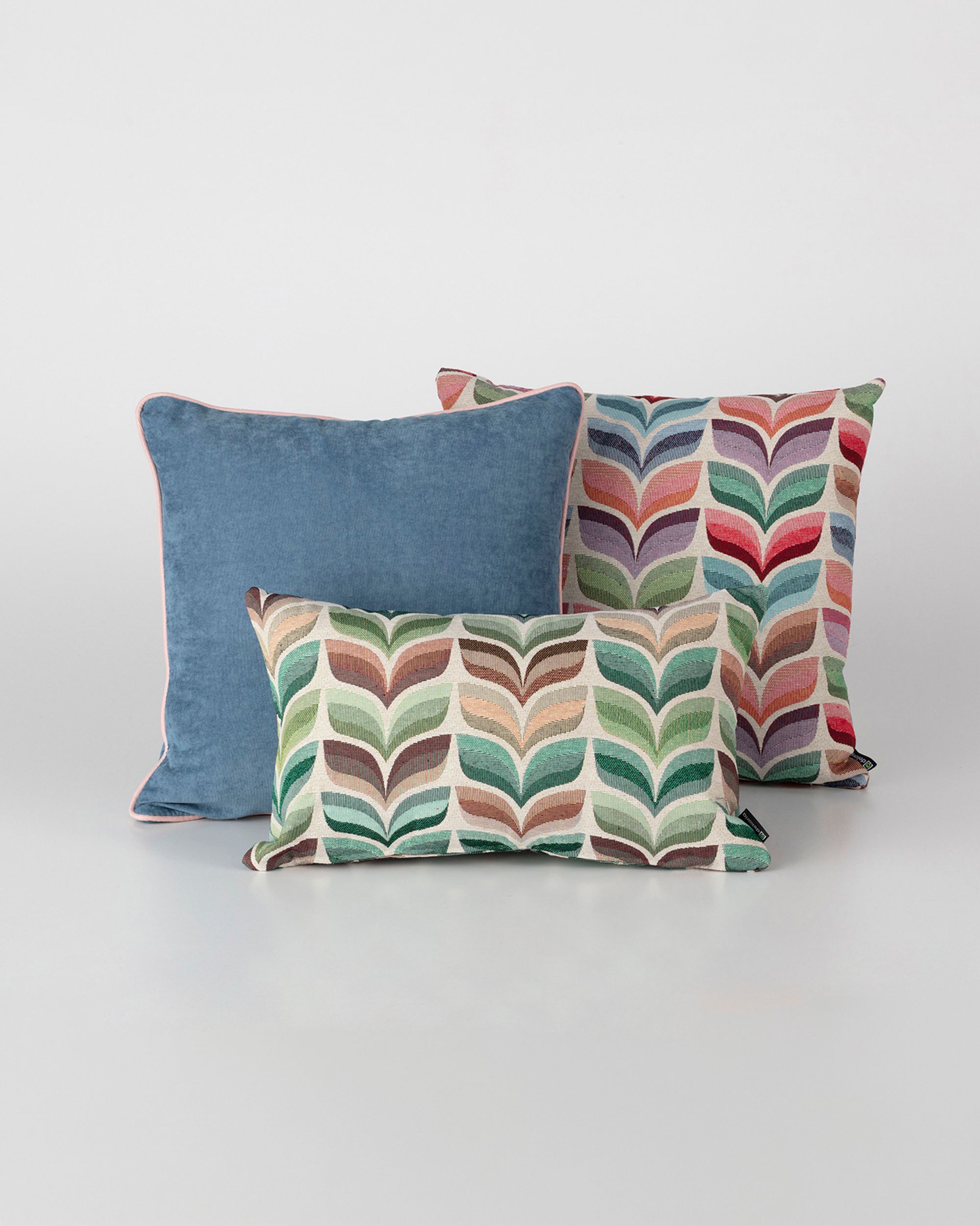 Cushions set of 3, Homely Folk multicolor II