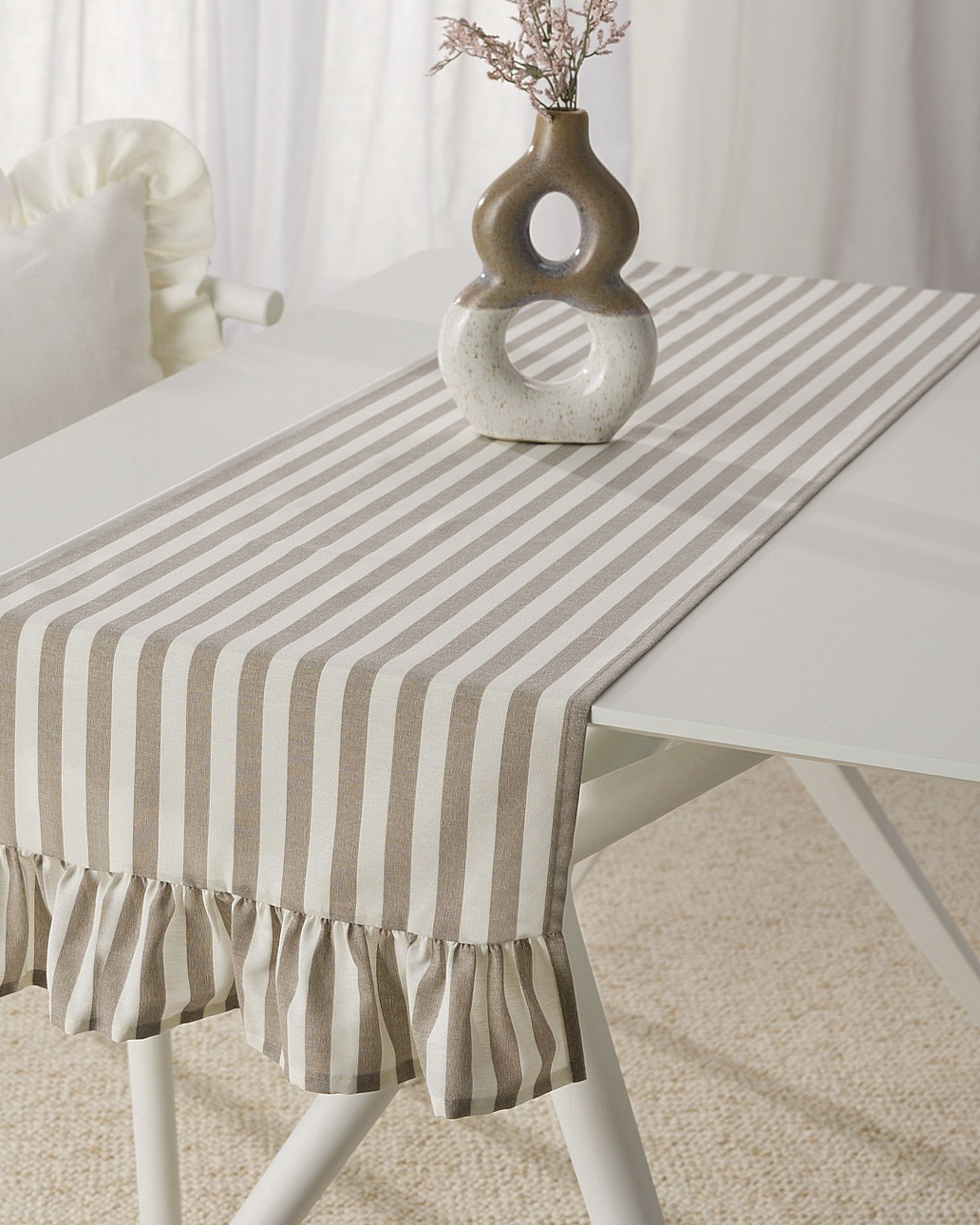 Table runner with valance 40x160 cm colour beige fabric patterned