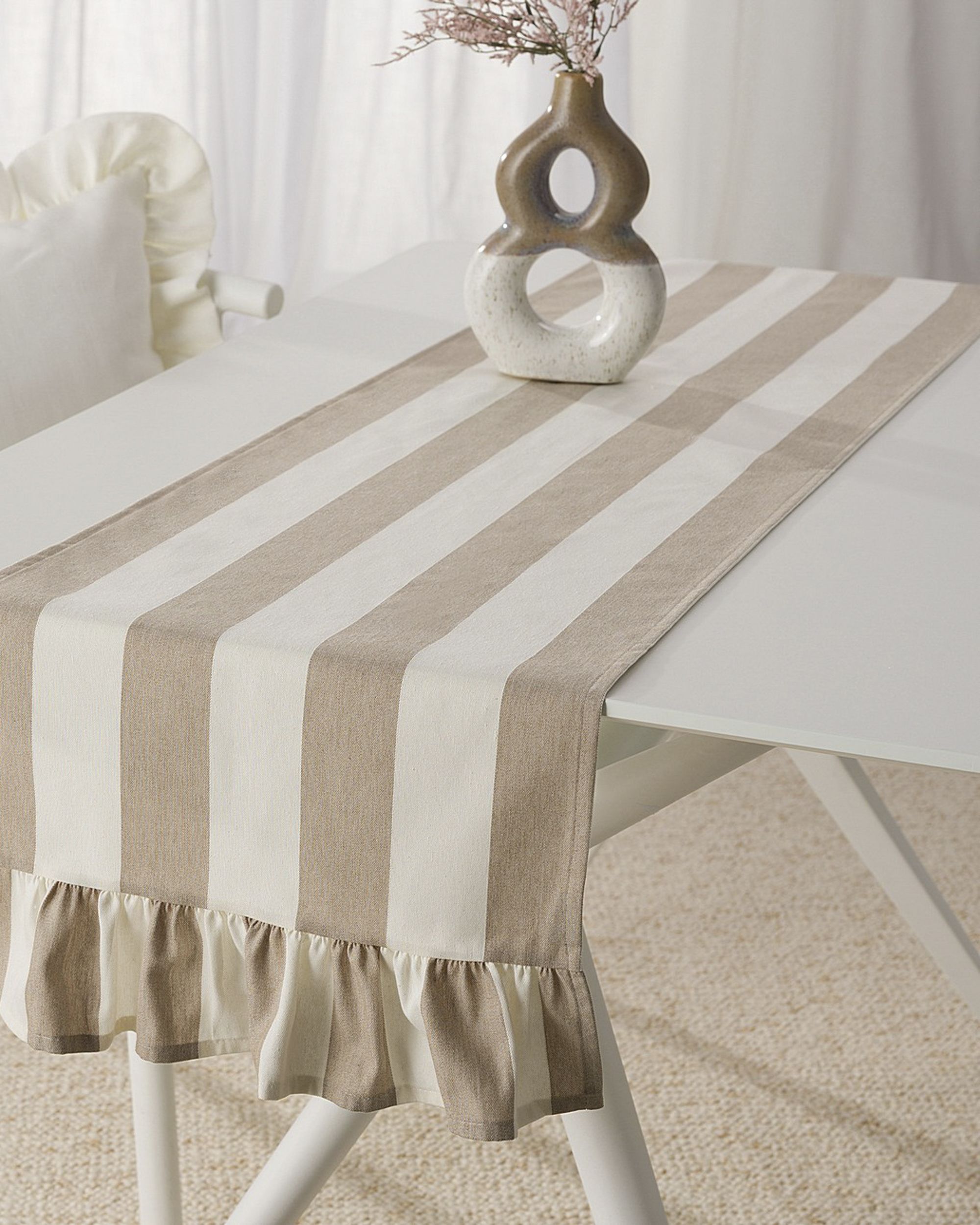 Table runner with valance 40x160 cm colour beige fabric patterned