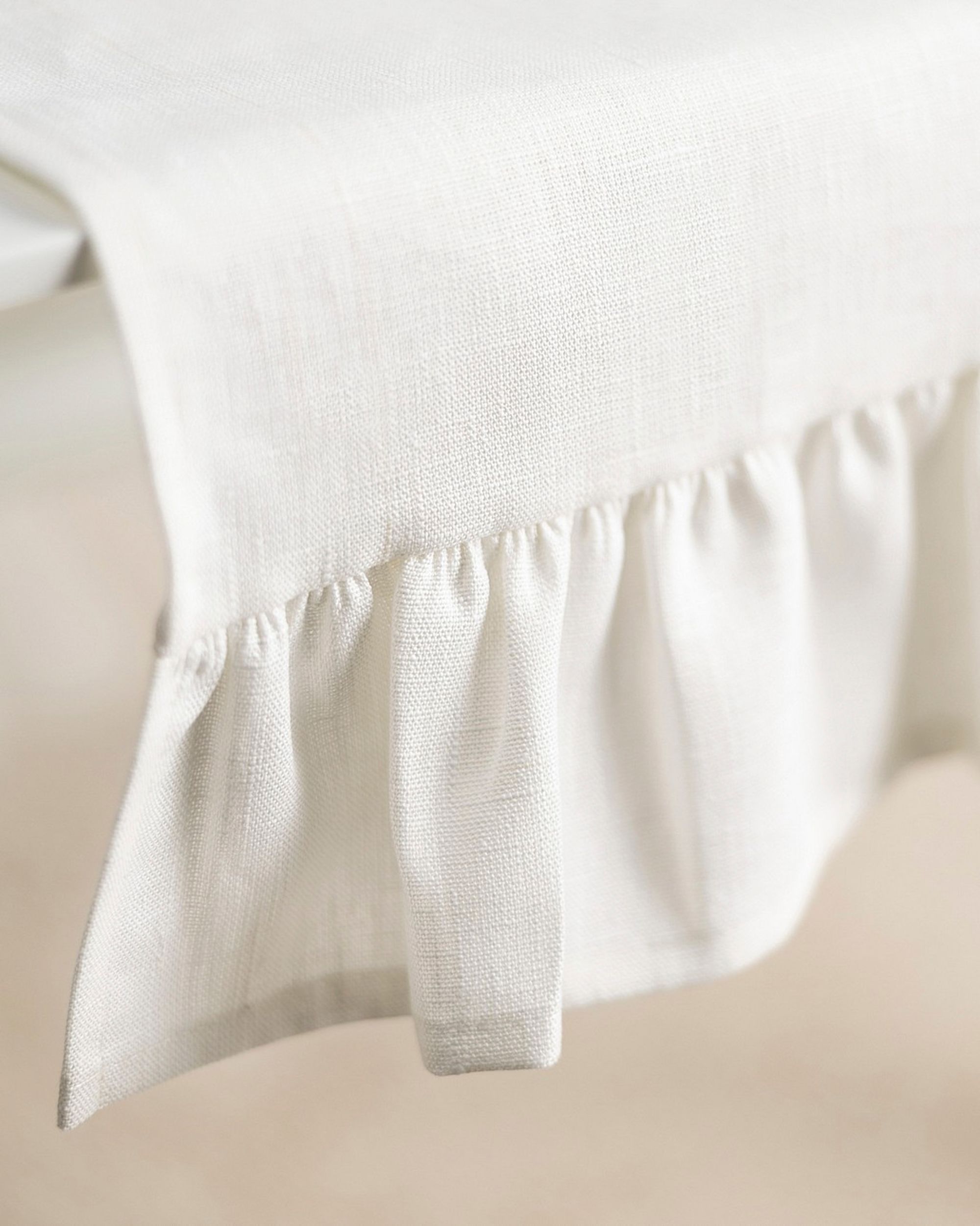 Table runner with valance 40x160 cm colour white fabric semi-sheer, structured, linen (hover)