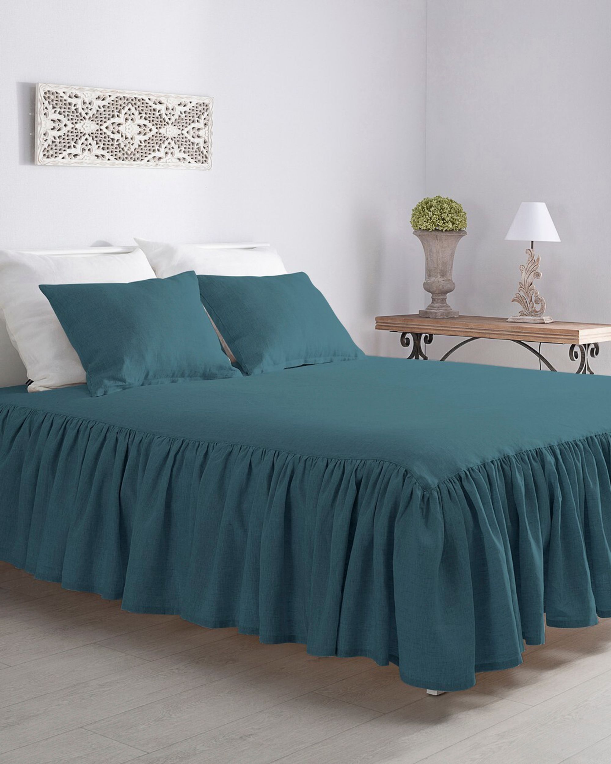 Bedspread Linen Frilly 160 x 210 cm emerald green