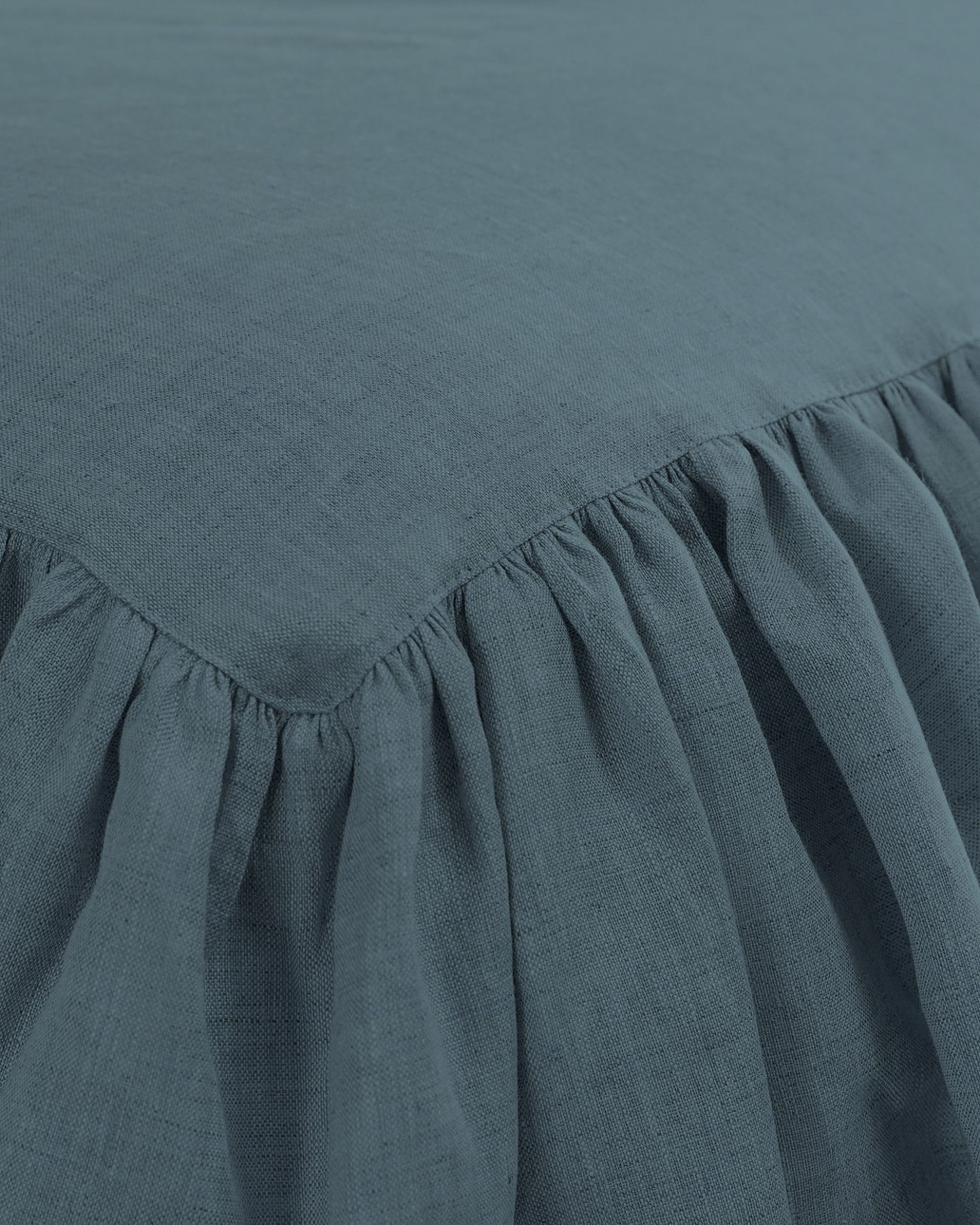 Bedspread Linen Frilly 160 x 210 cm emerald green