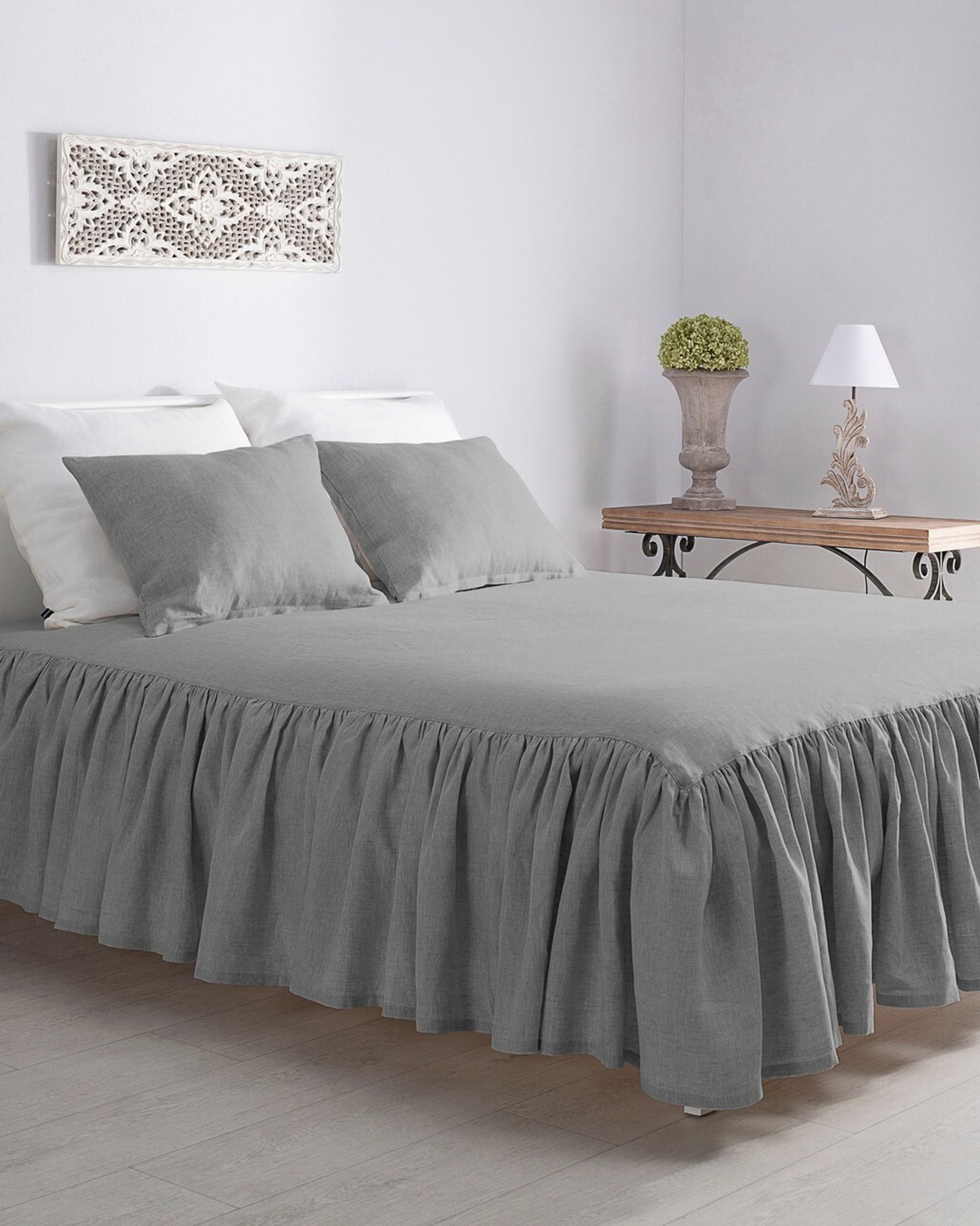 Bedspread Linen Frilly 160 x 210 cm light grey