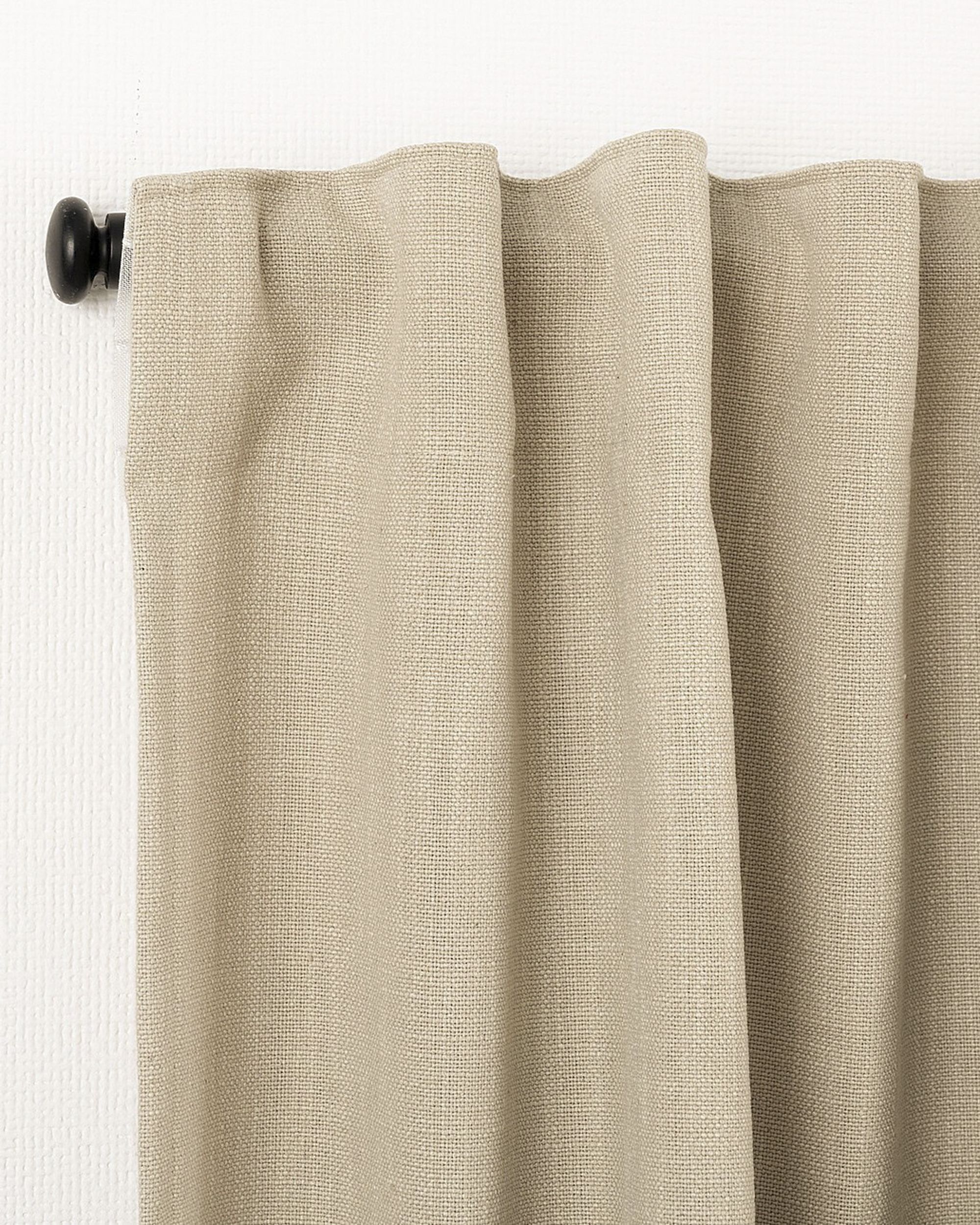 Ready made curtains on crease tape 140x280cm sand (hover)