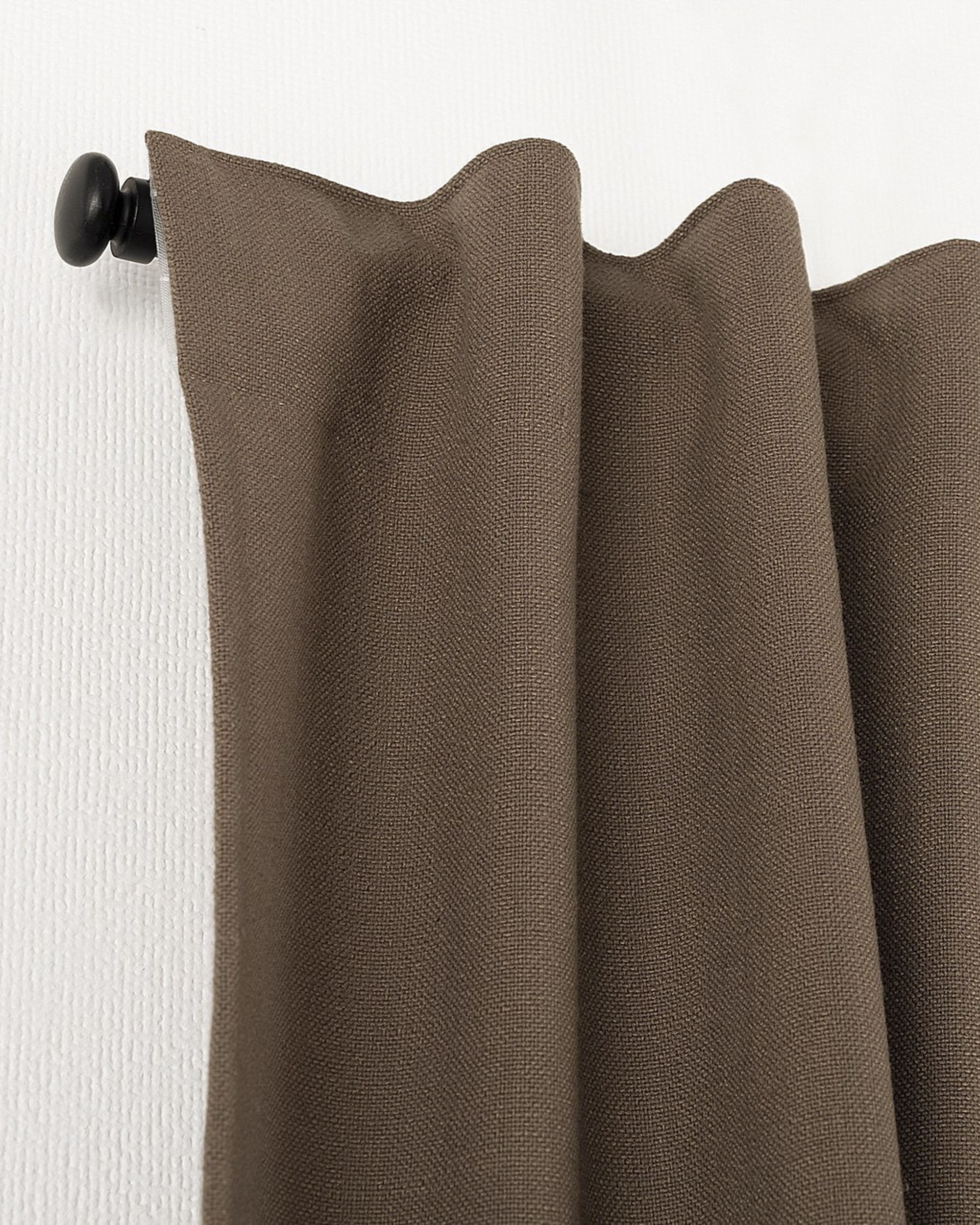 Ready made curtains on crease tape 140x280cm brown (hover)