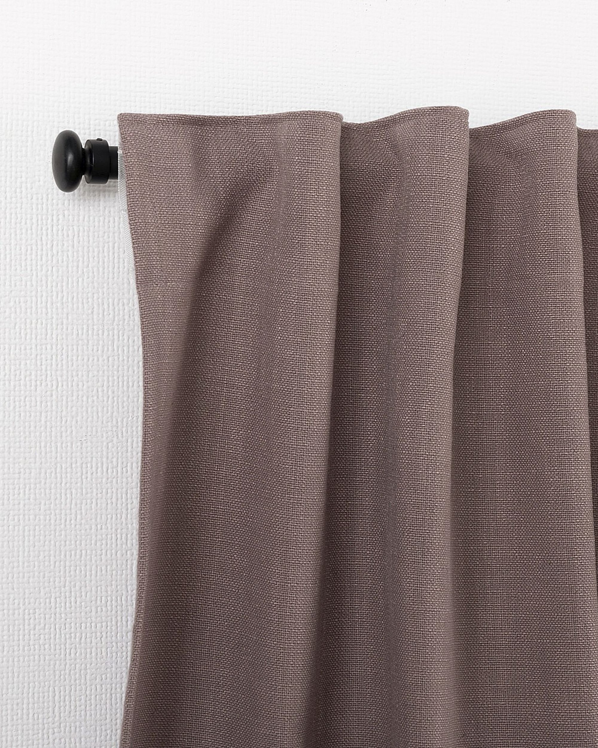 Ready made curtains on crease tape 140x280cm140x280cm dimmed pink (hover)