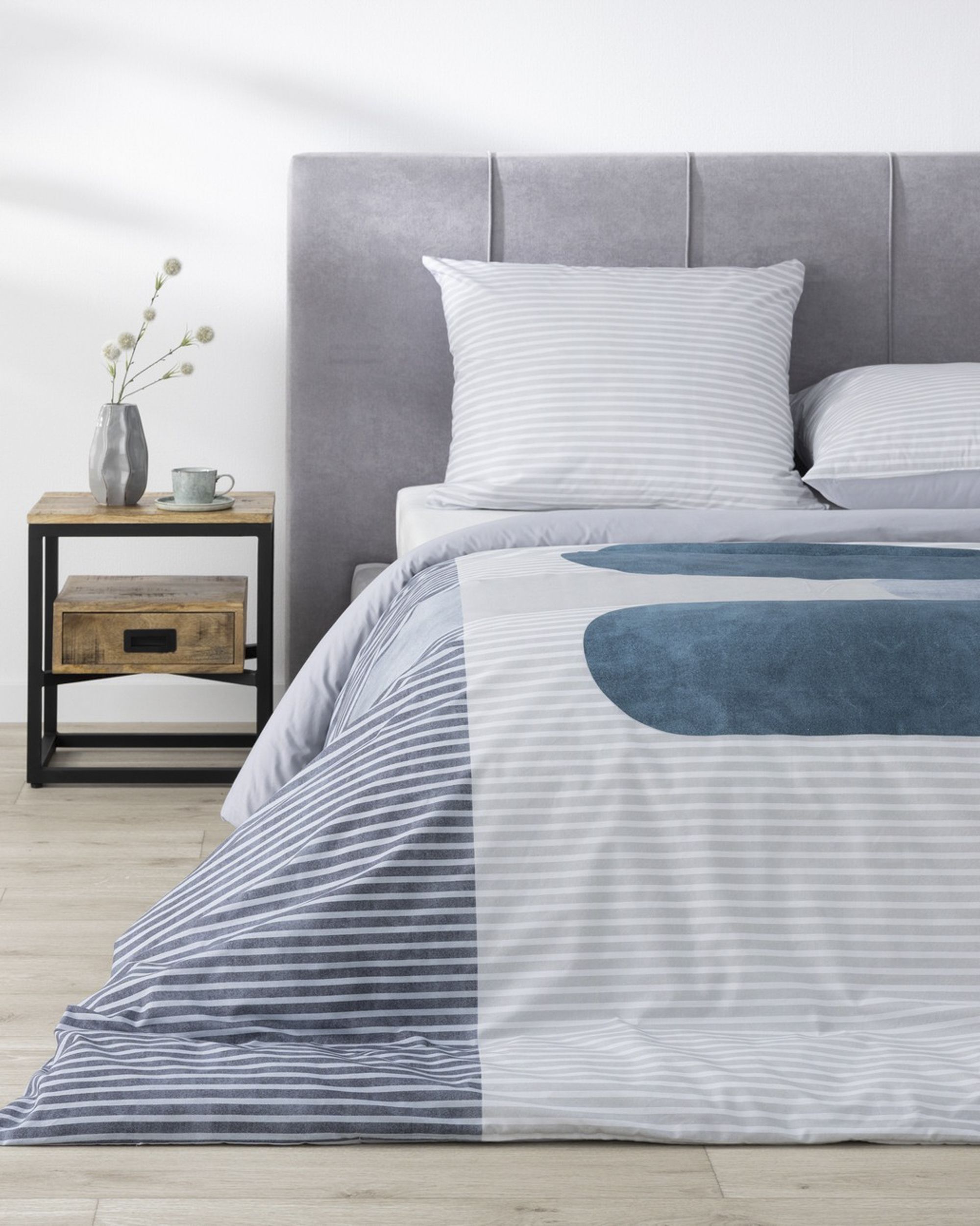 Cotton bed linen Enigmatic 220x200cm