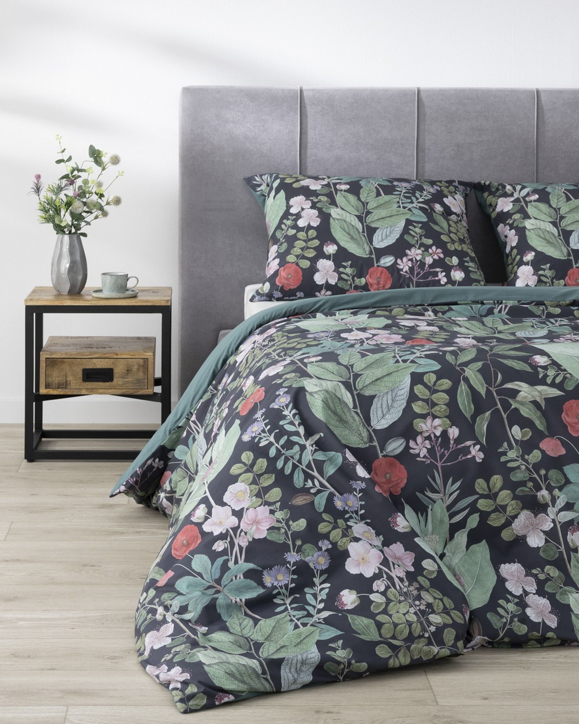Cotton bed linen Blooming Dream 220x200cm