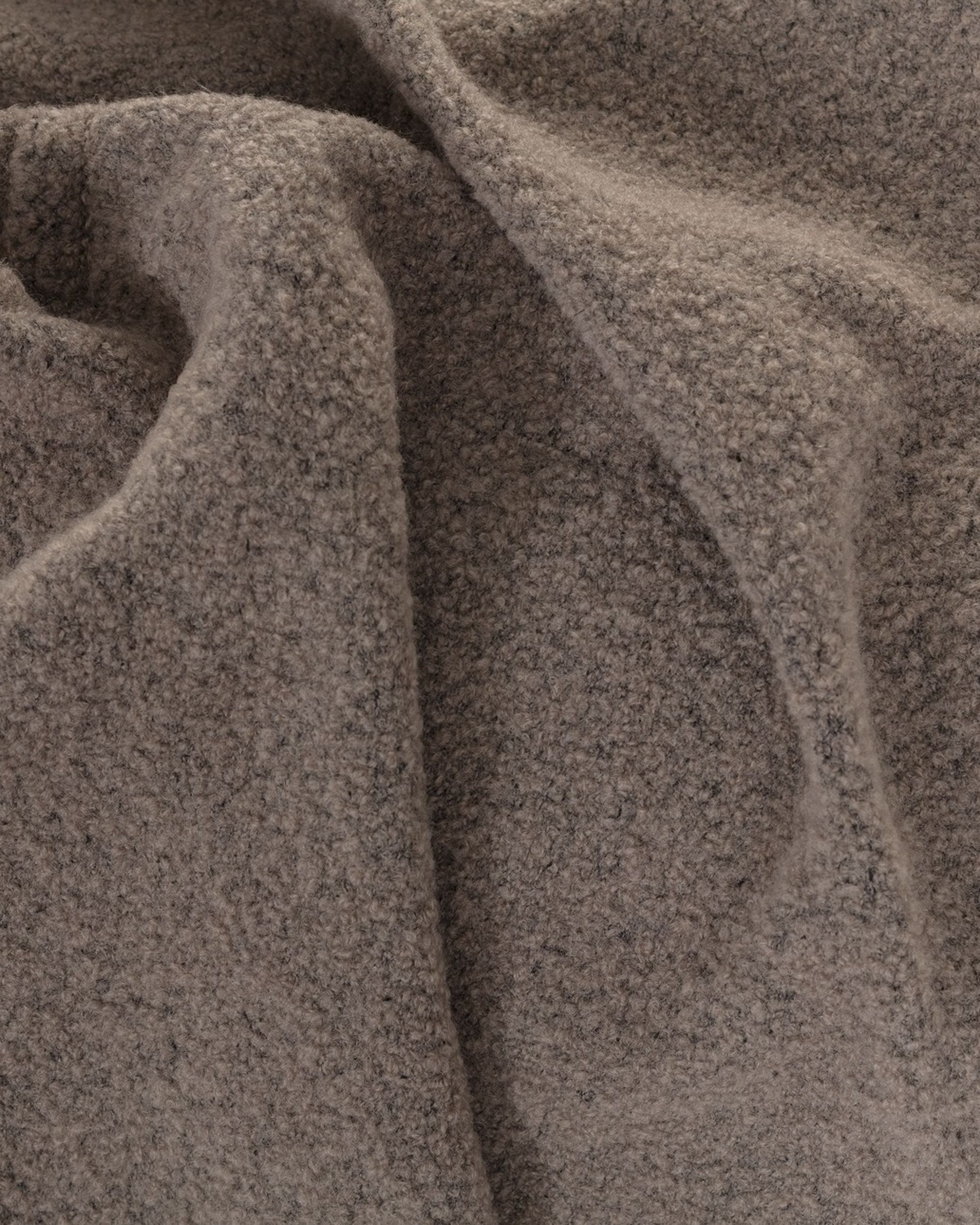 Boucle blanket 140x200cm natural (hover)