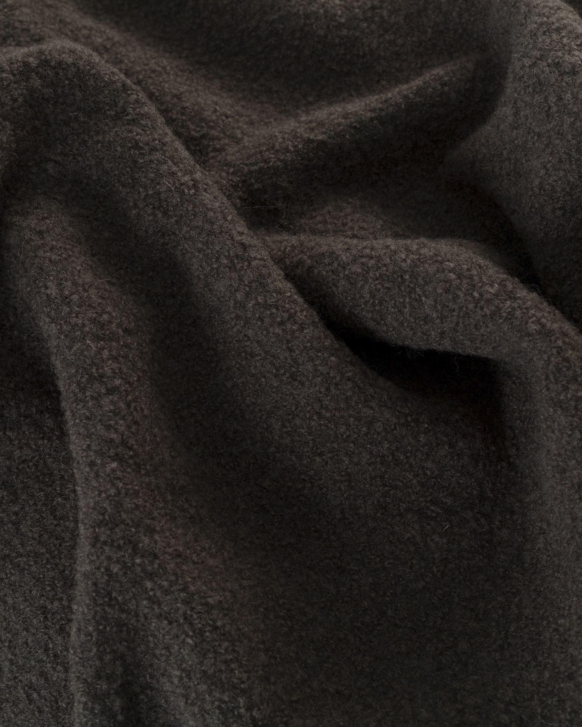Boucle blanket 140x200cm laurel green (hover)