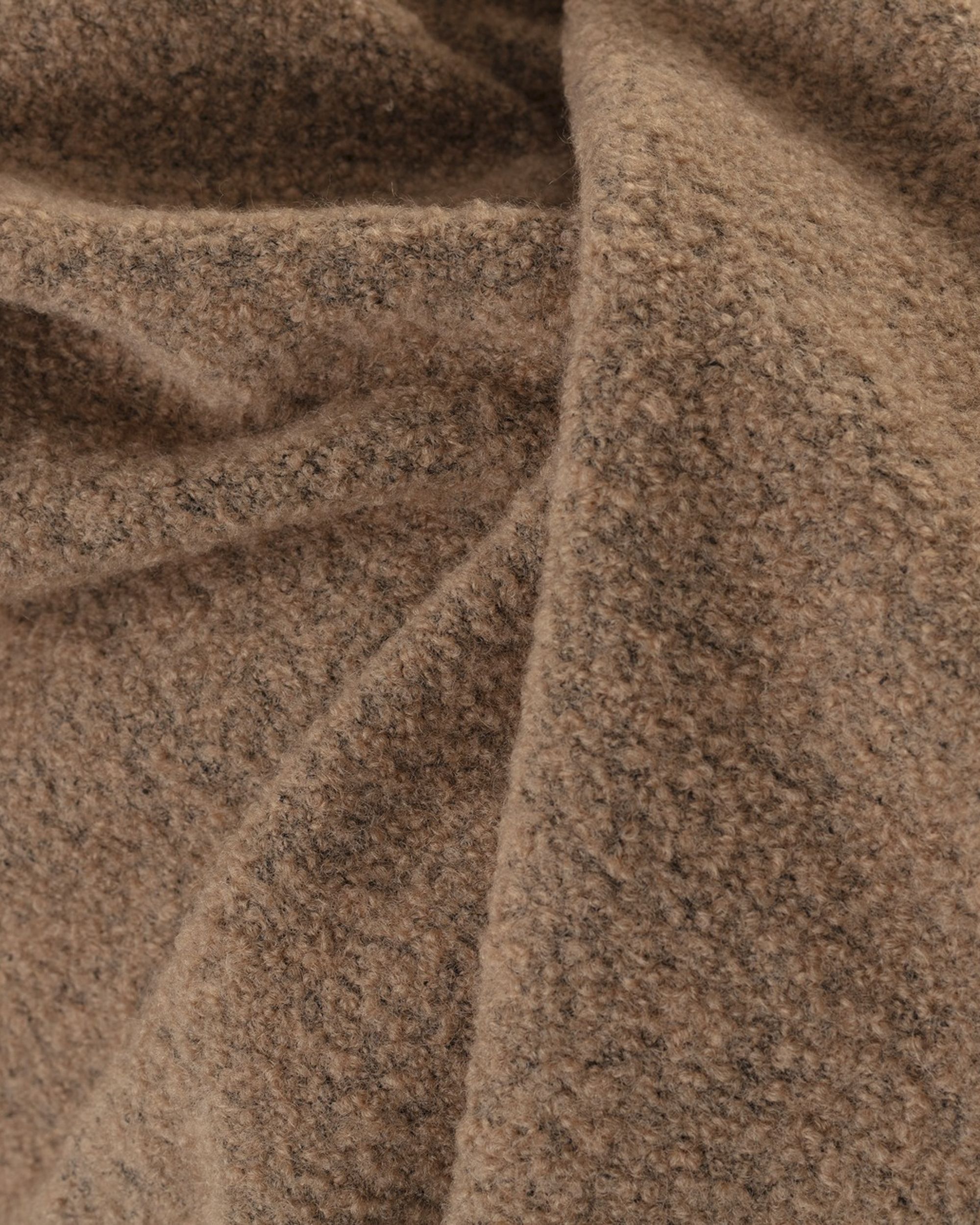 Boucle blanket 140x200cm camel (hover)