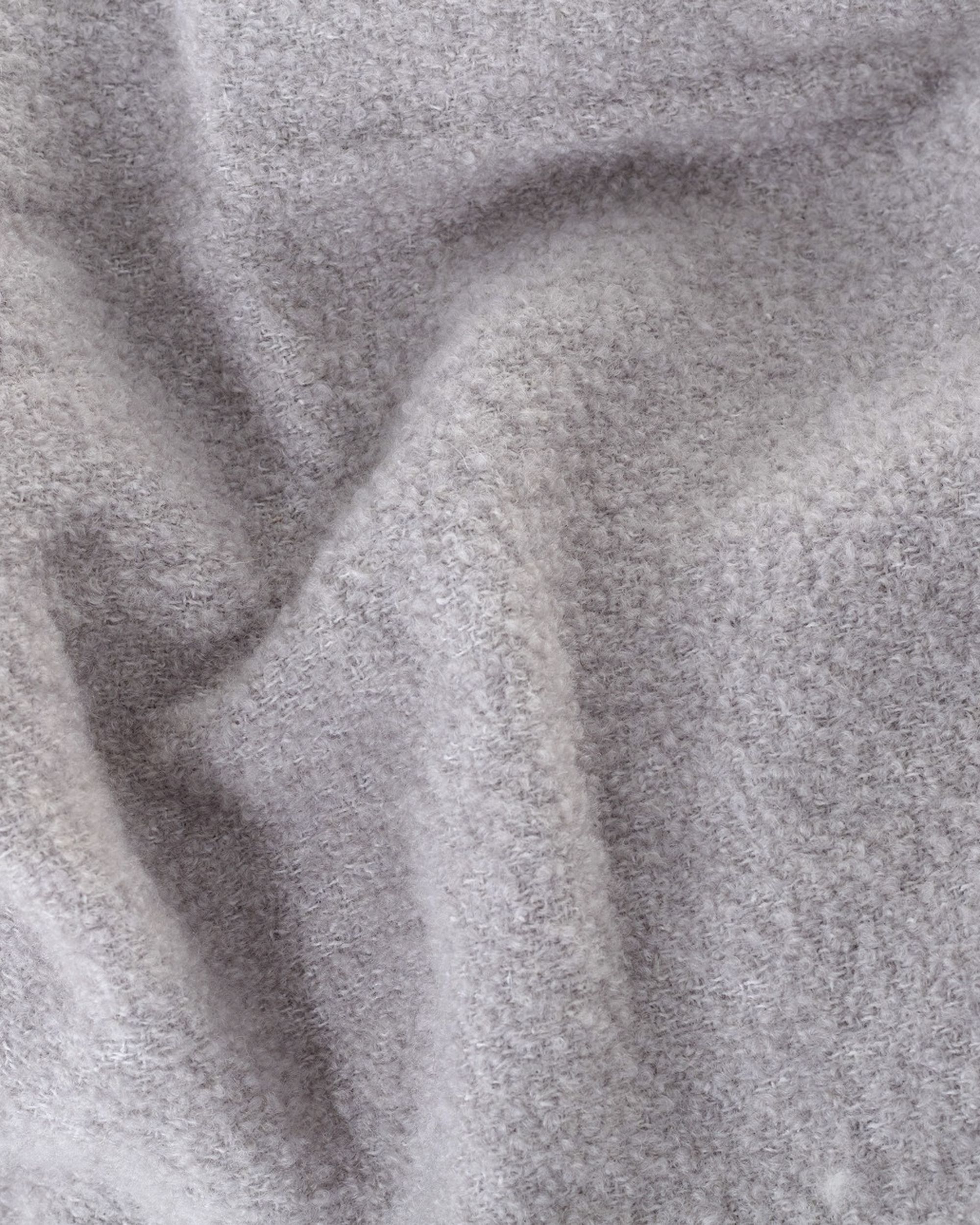 Boucle blanket 140x200cm light grey (hover)