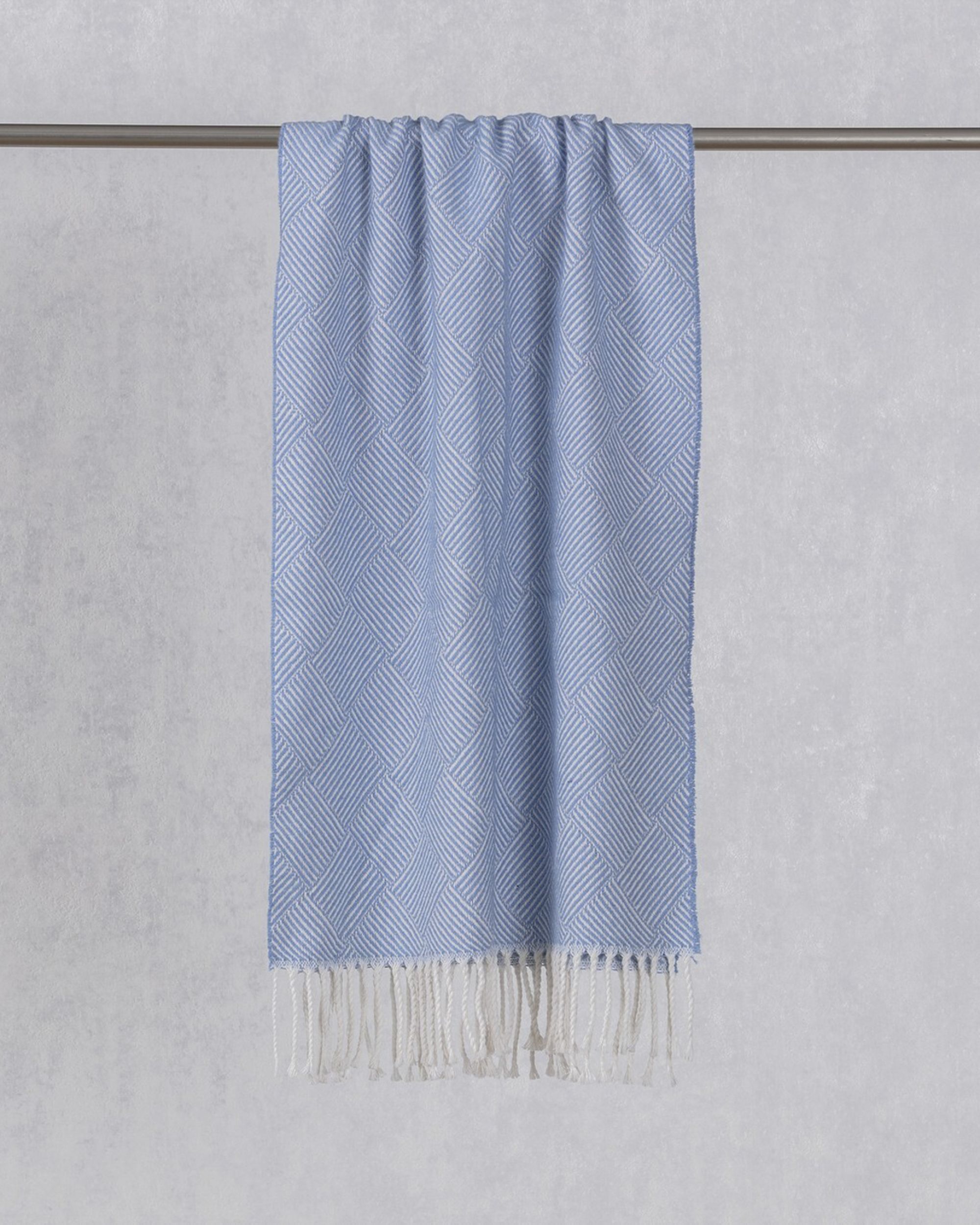 Plaid Ibiza 50x153cm light blue (hover)