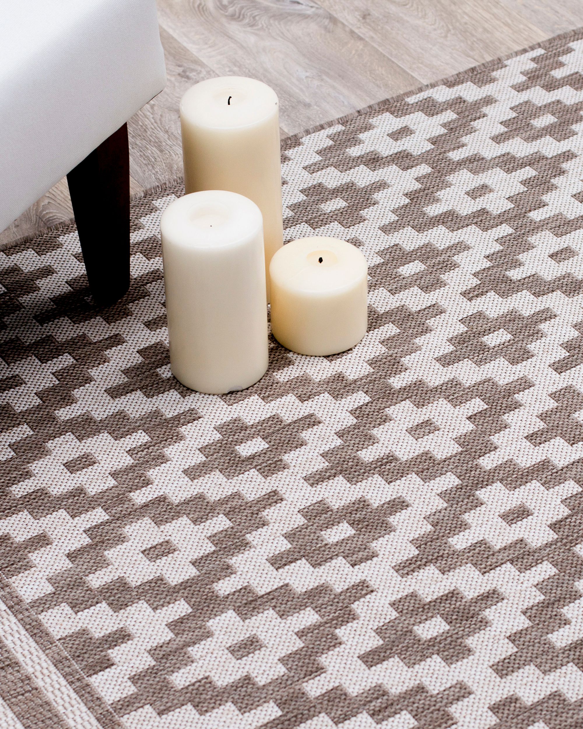 Modern Rhombs beige rug 160x230cm (hover)