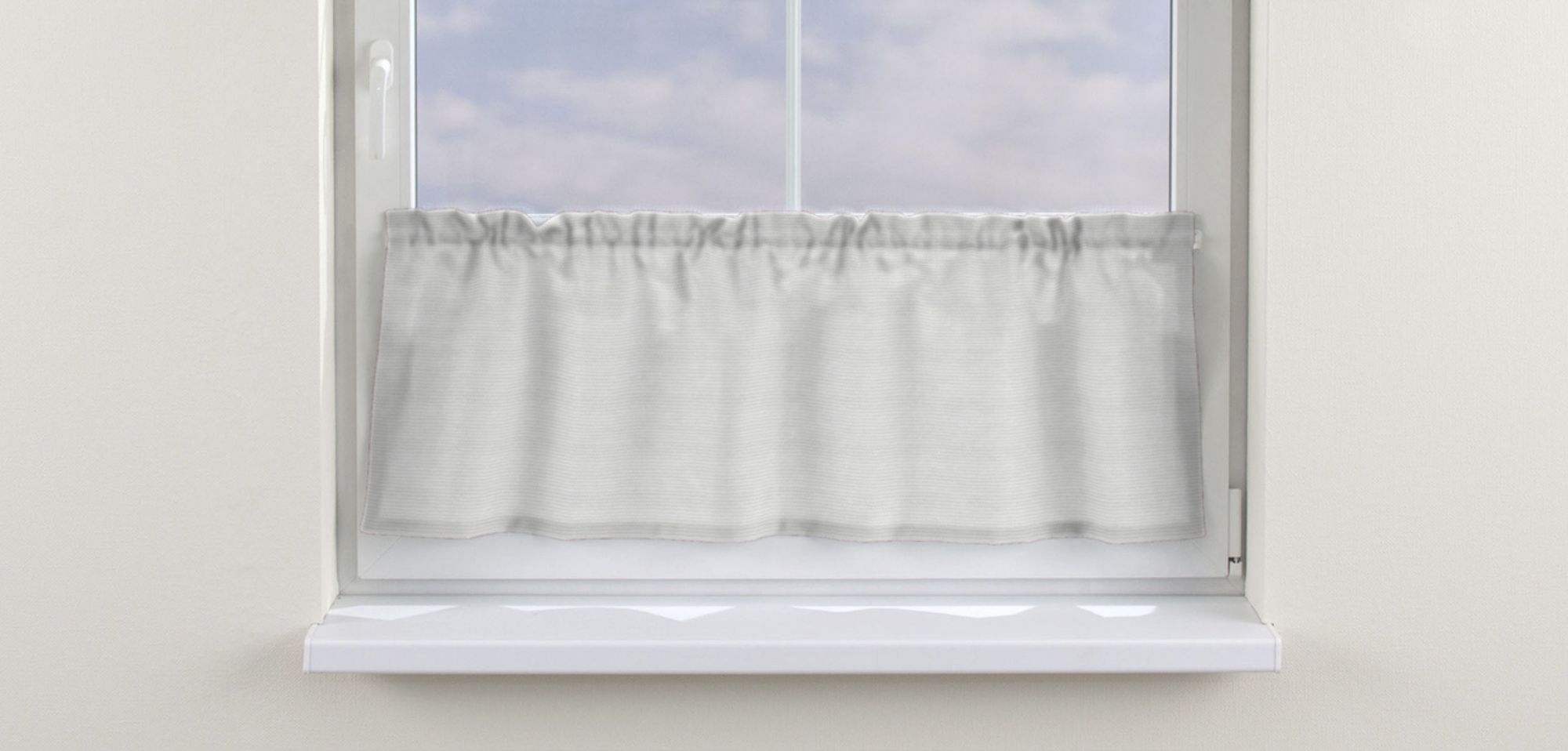 Slot valance colour yellow (hover)