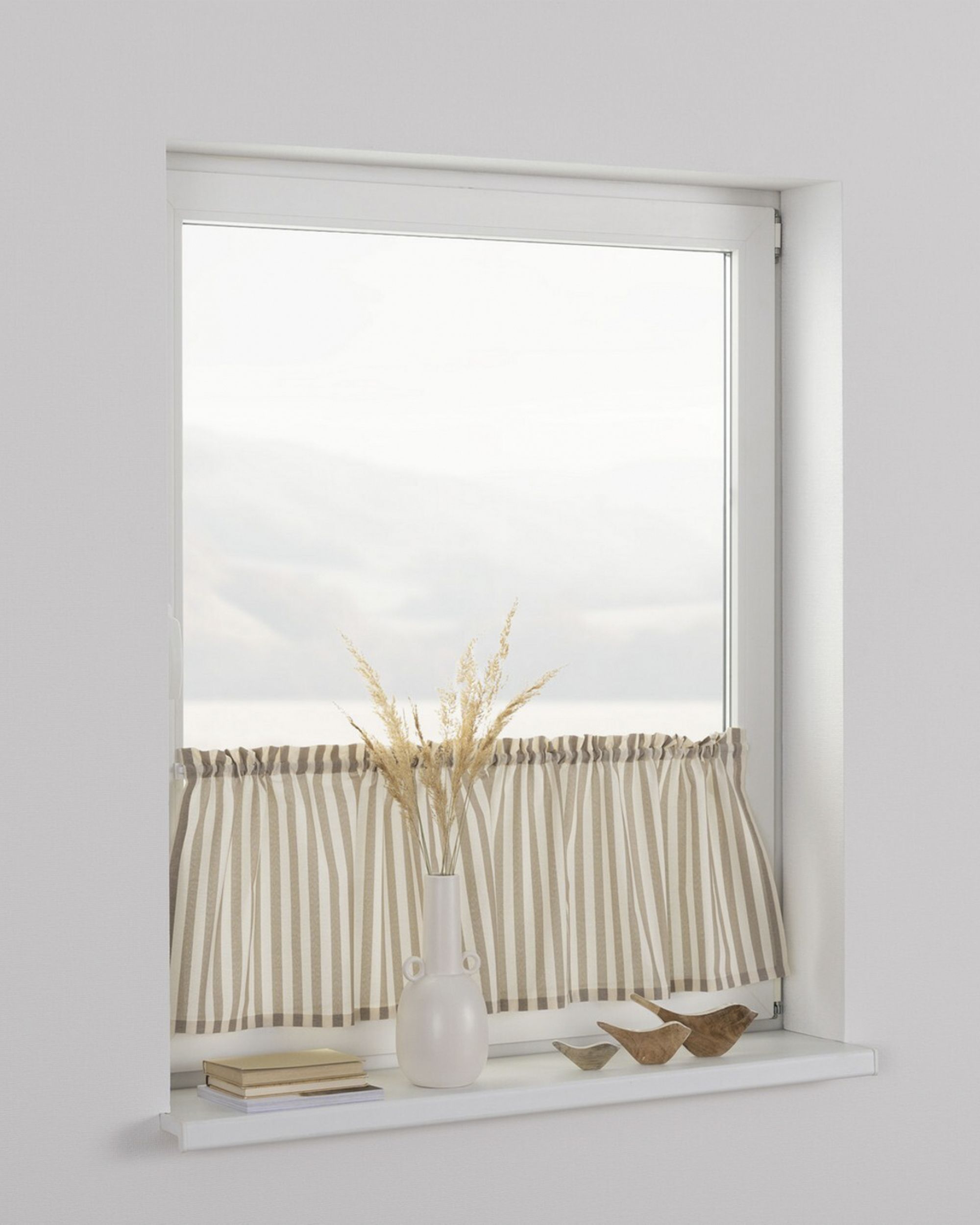 Slot valance colour beige fabric patterned (hover)