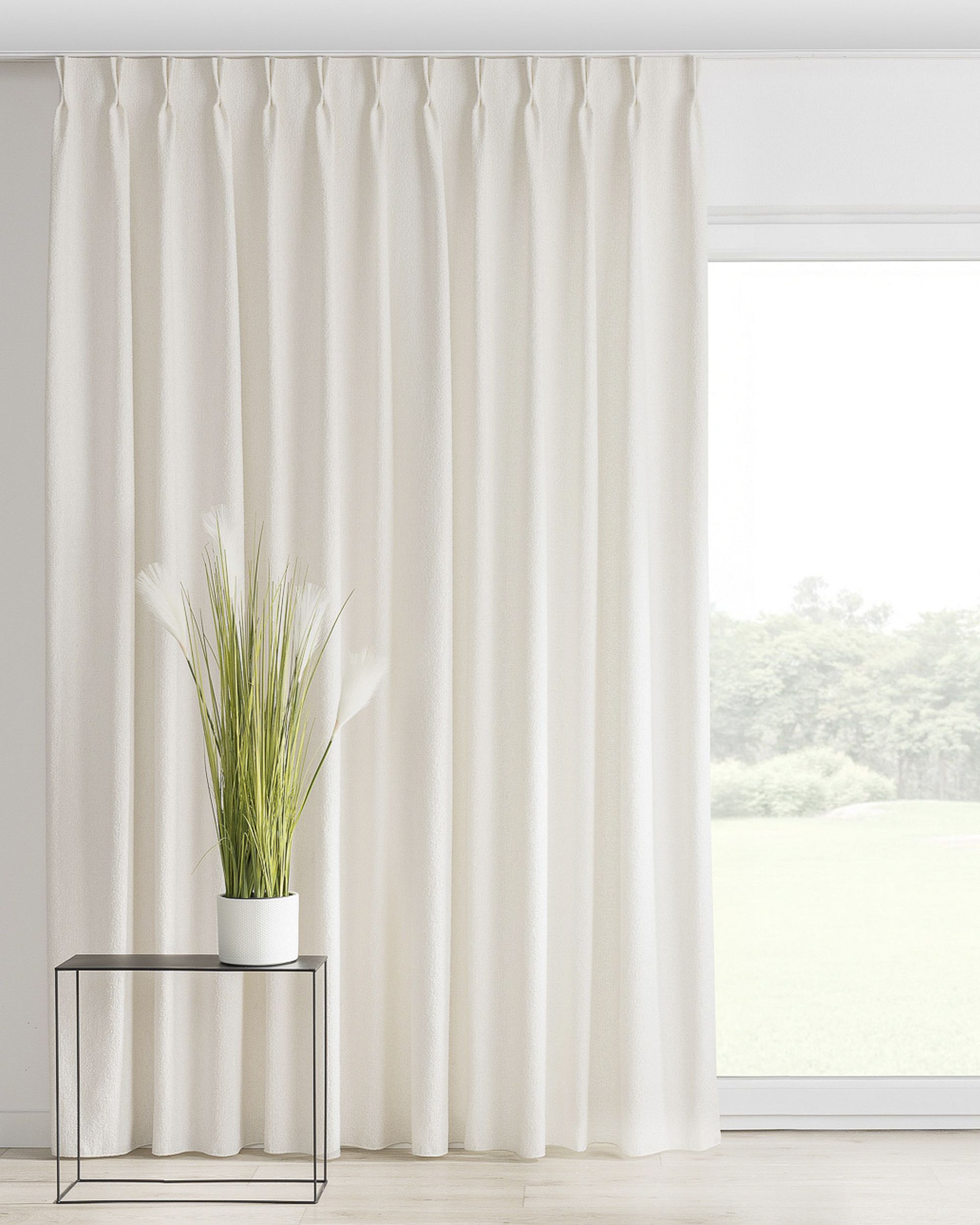 Double pinch pleat curtain colour white fabric structured