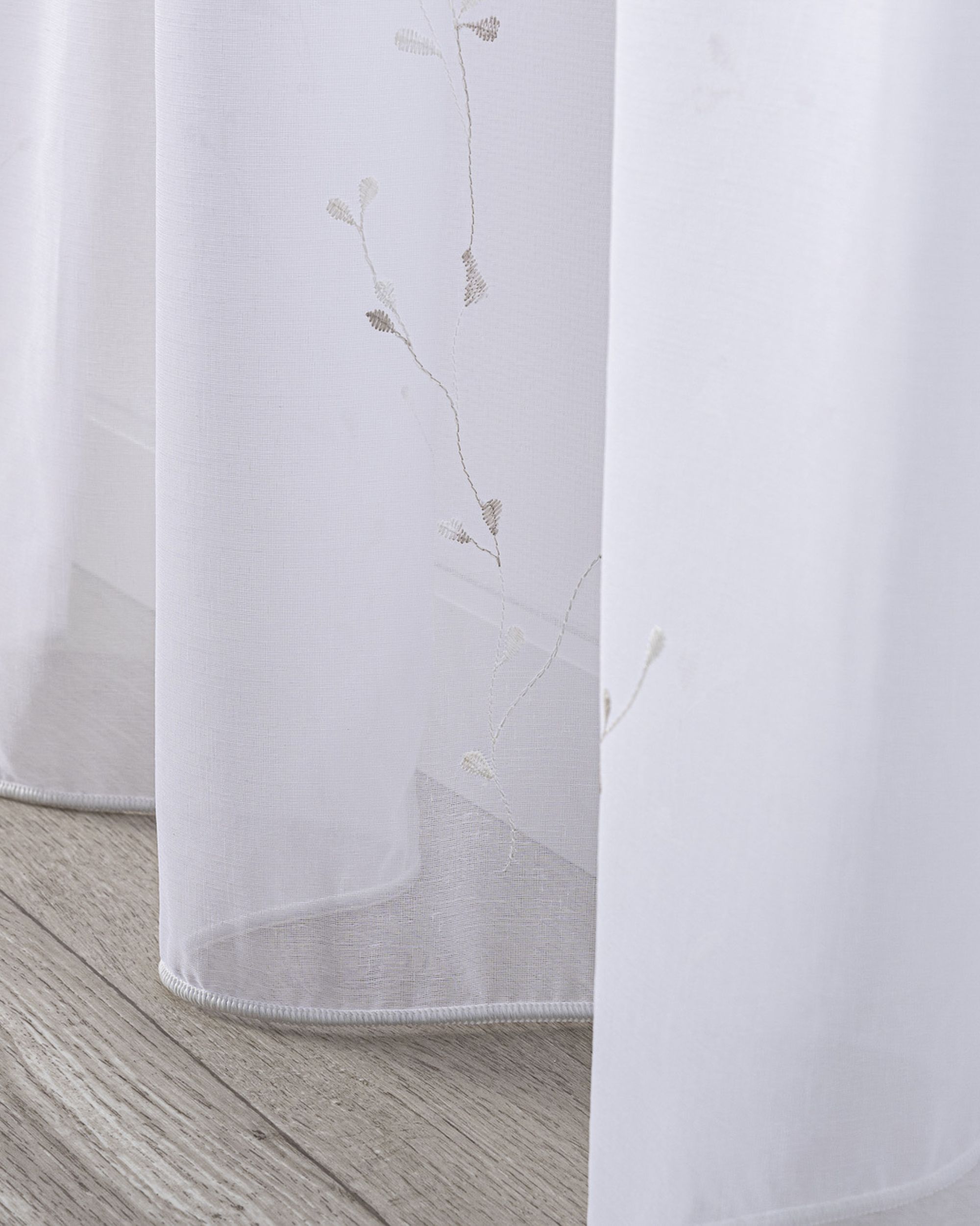 Wave net curtain colour white fabric semi-sheer, structured, patterned (hover)