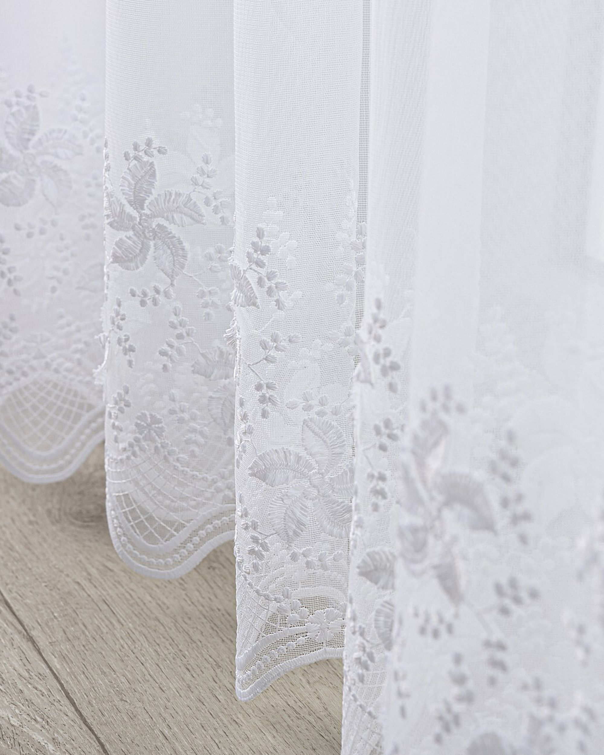 Net curtain with double pinch pleat colour white fabric semi-sheer, structured, patterned (hover)