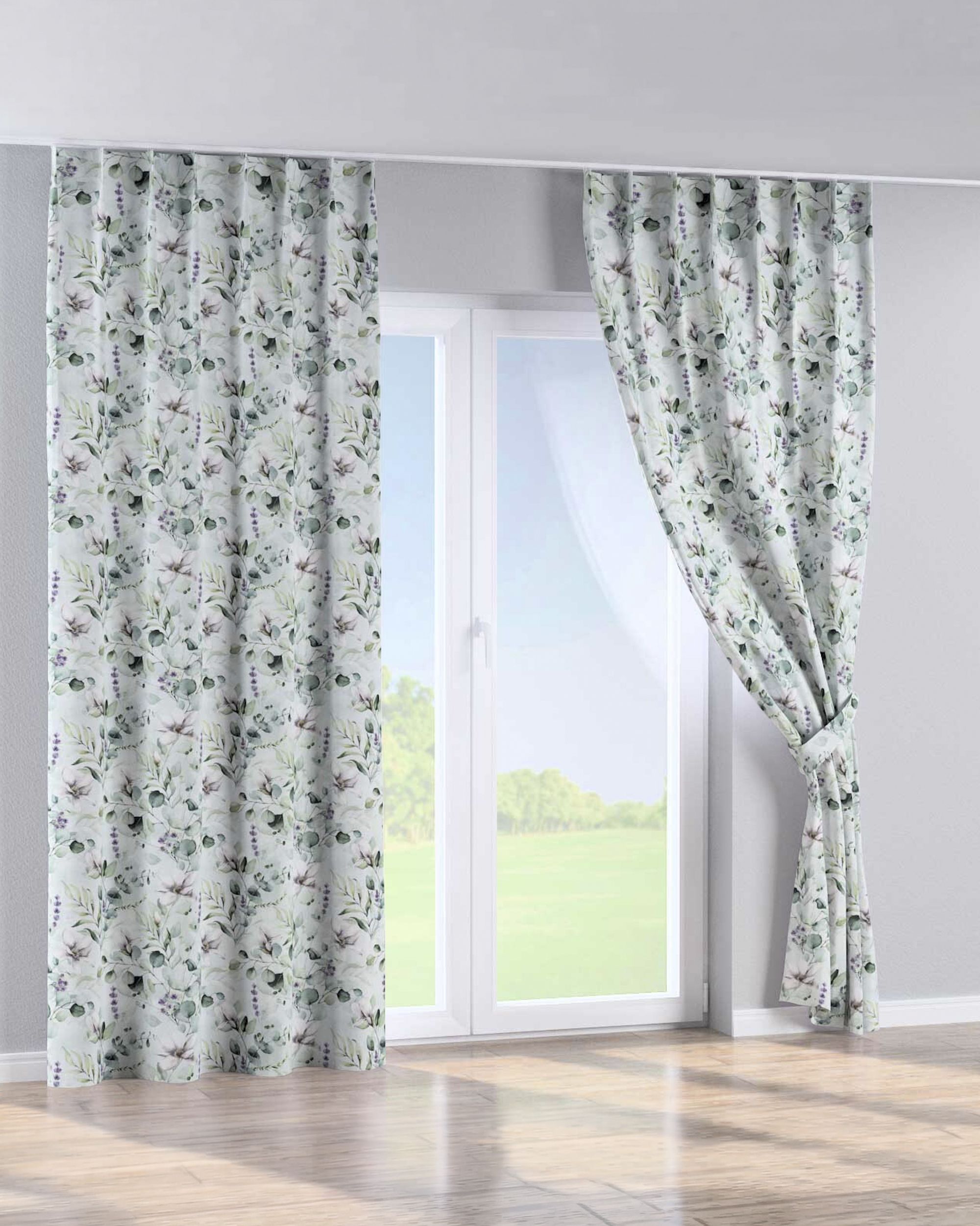 Single pinch pleat curtain colour green fabric patterned (hover)