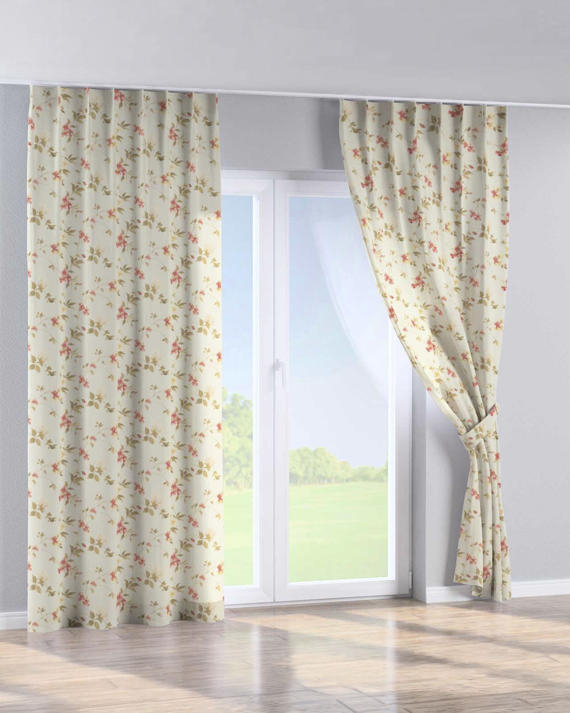 Single pinch pleat curtain colour multicolour fabric patterned (hover)