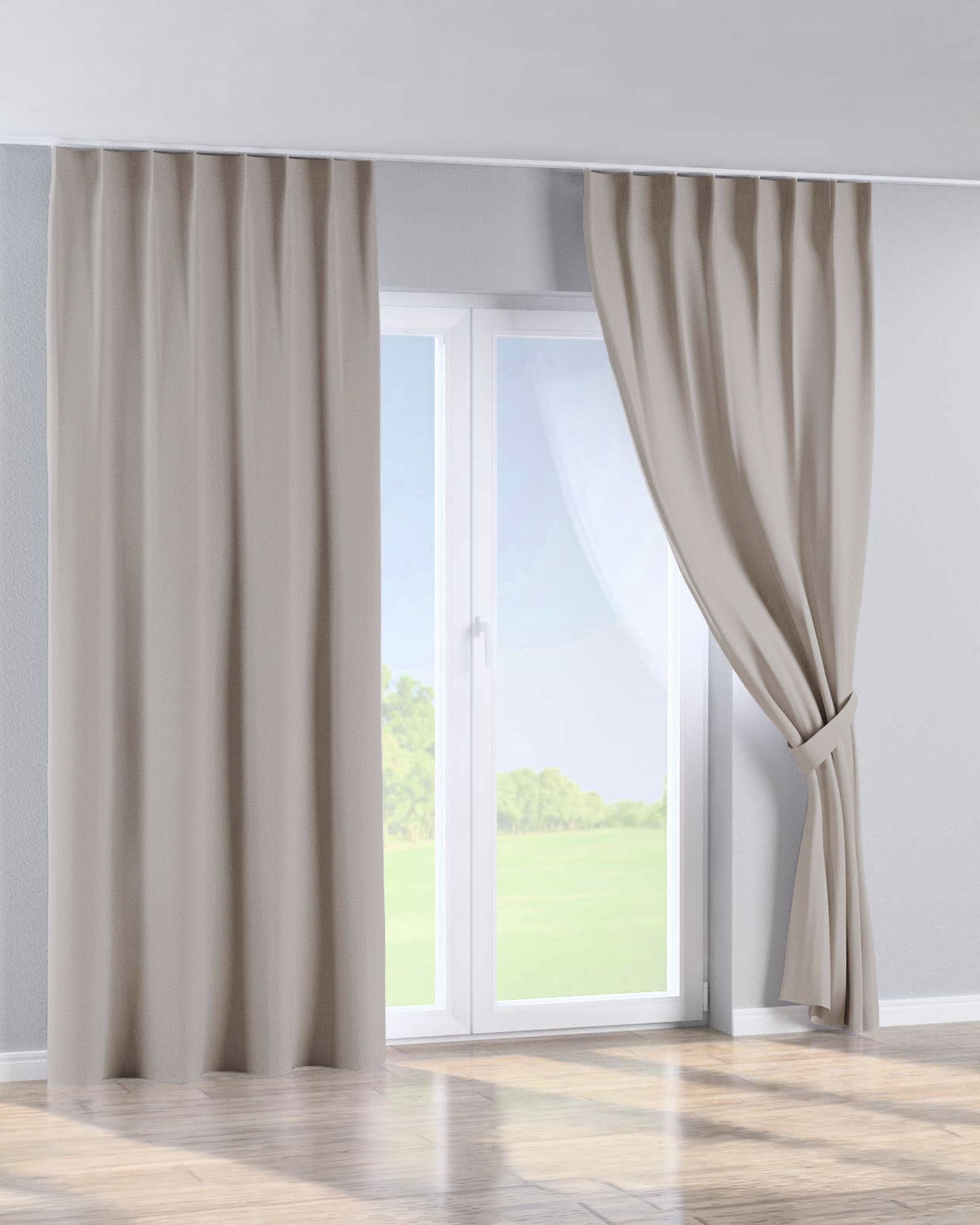Single pinch pleat curtain colour beige fabric blackout (hover)