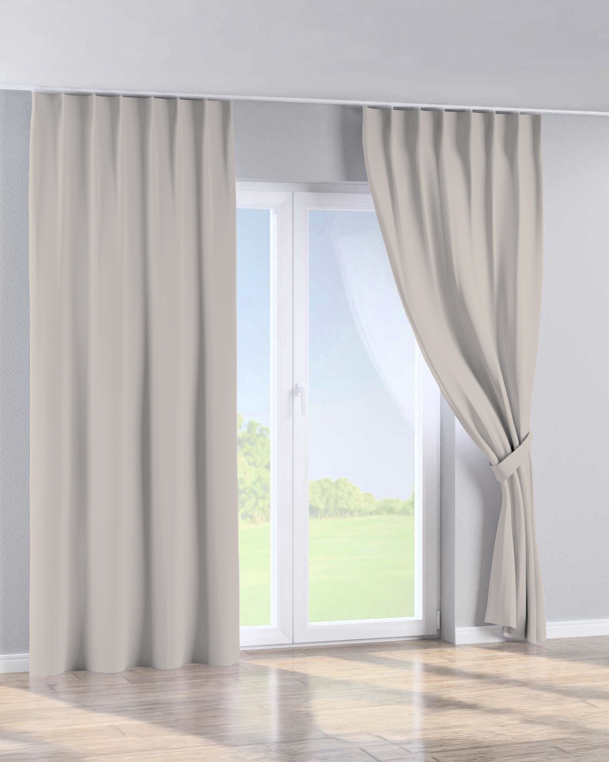 Single pinch pleat curtain colour beige fabric blackout (hover)