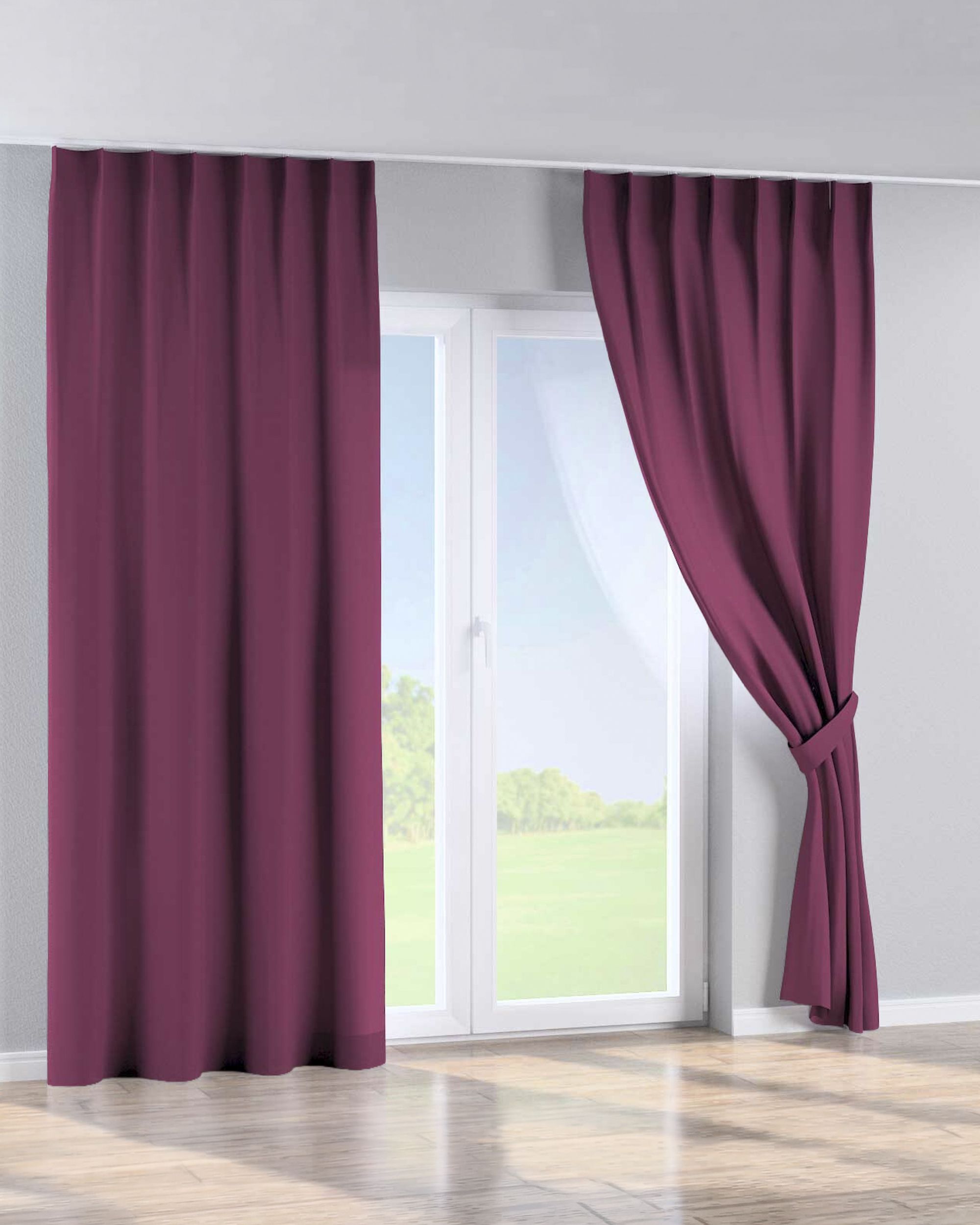 Single pinch pleat curtain colour plum (hover)