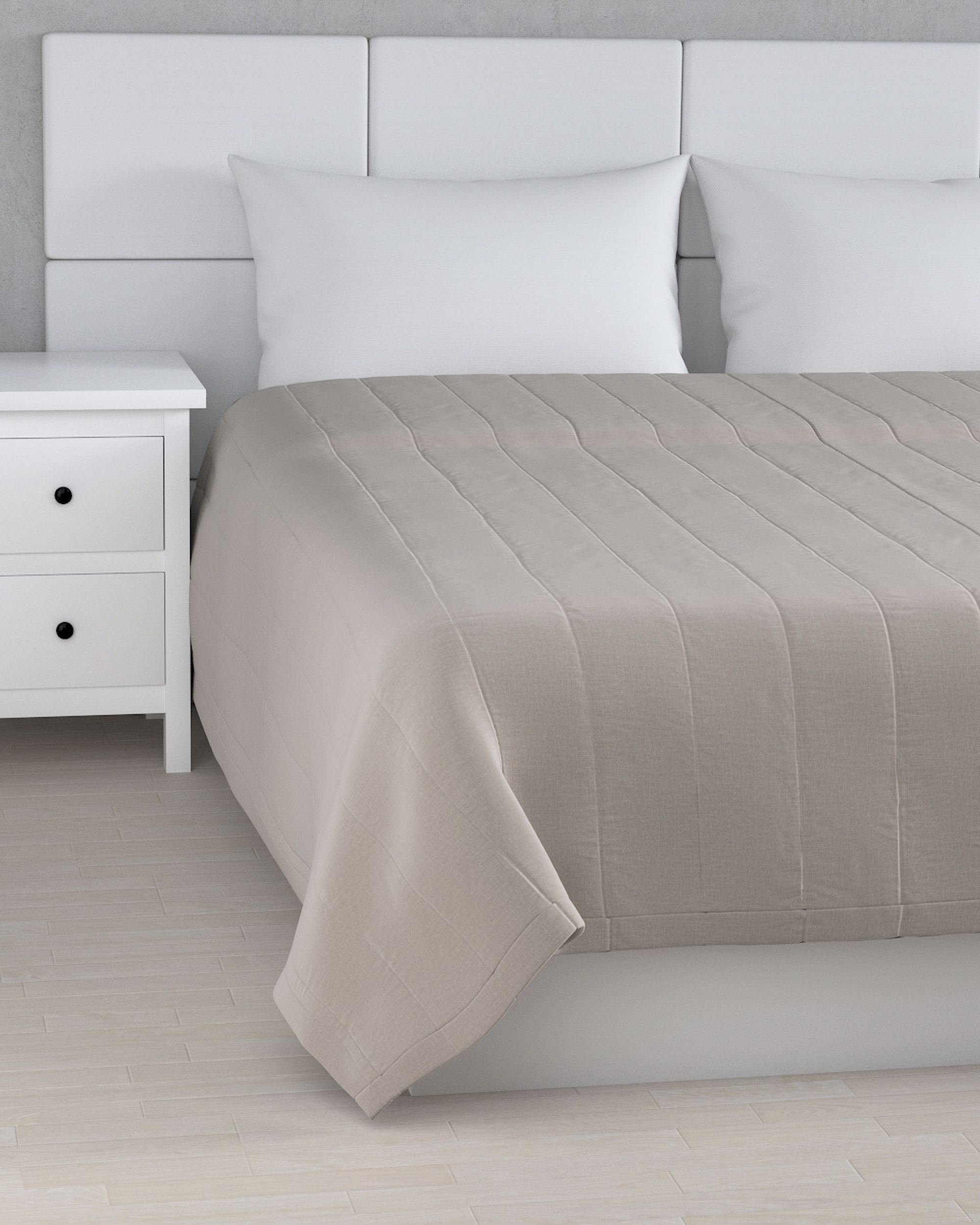 Stripe quilted throw colour beige fabric velvet