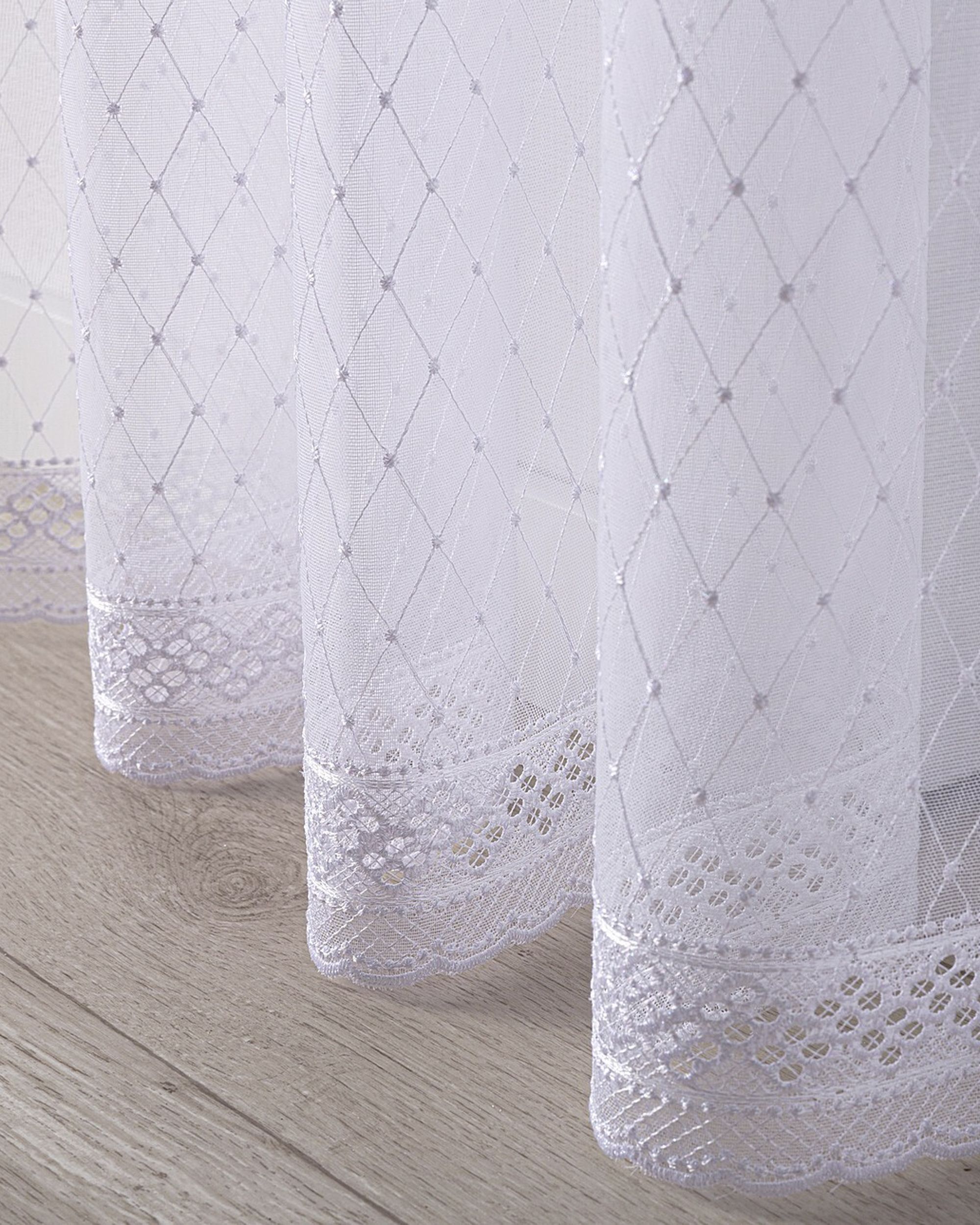Pencil pleat voile/net curtain colour white fabric semi-sheer, structured, patterned (hover)