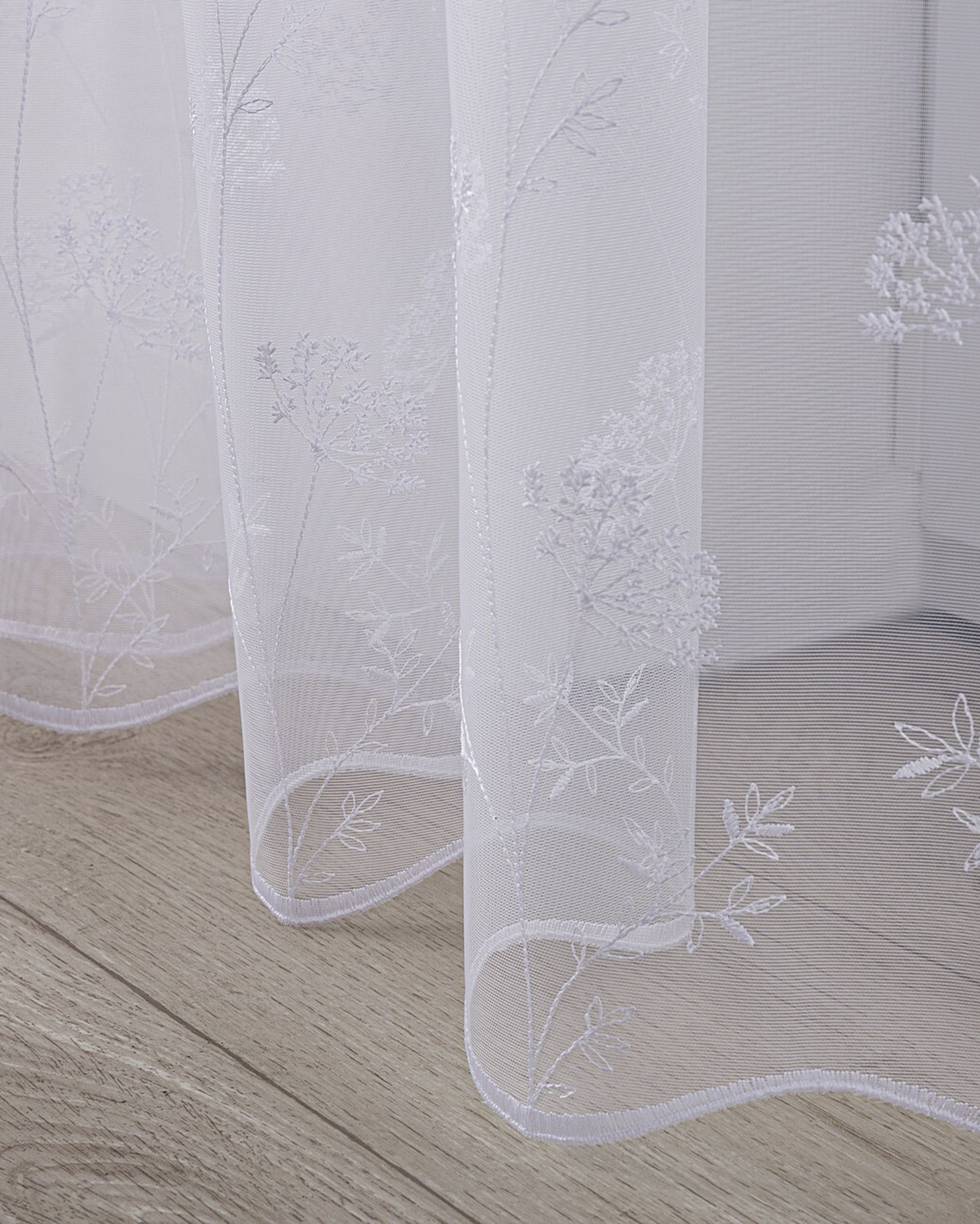 Pencil pleat voile/net curtain colour white fabric semi-sheer, structured, patterned (hover)