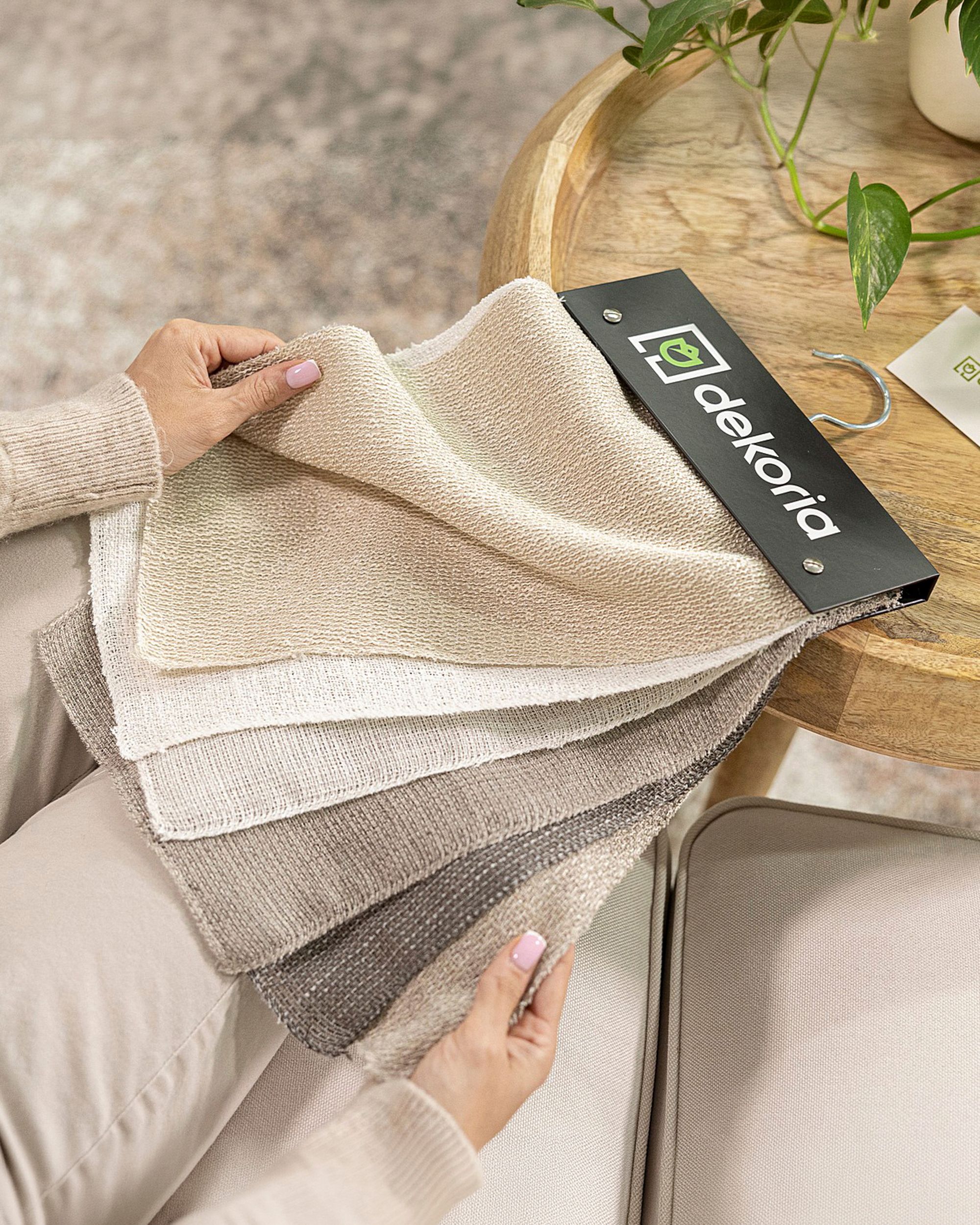 Fabric Pattern Book Alara Premium (hover)