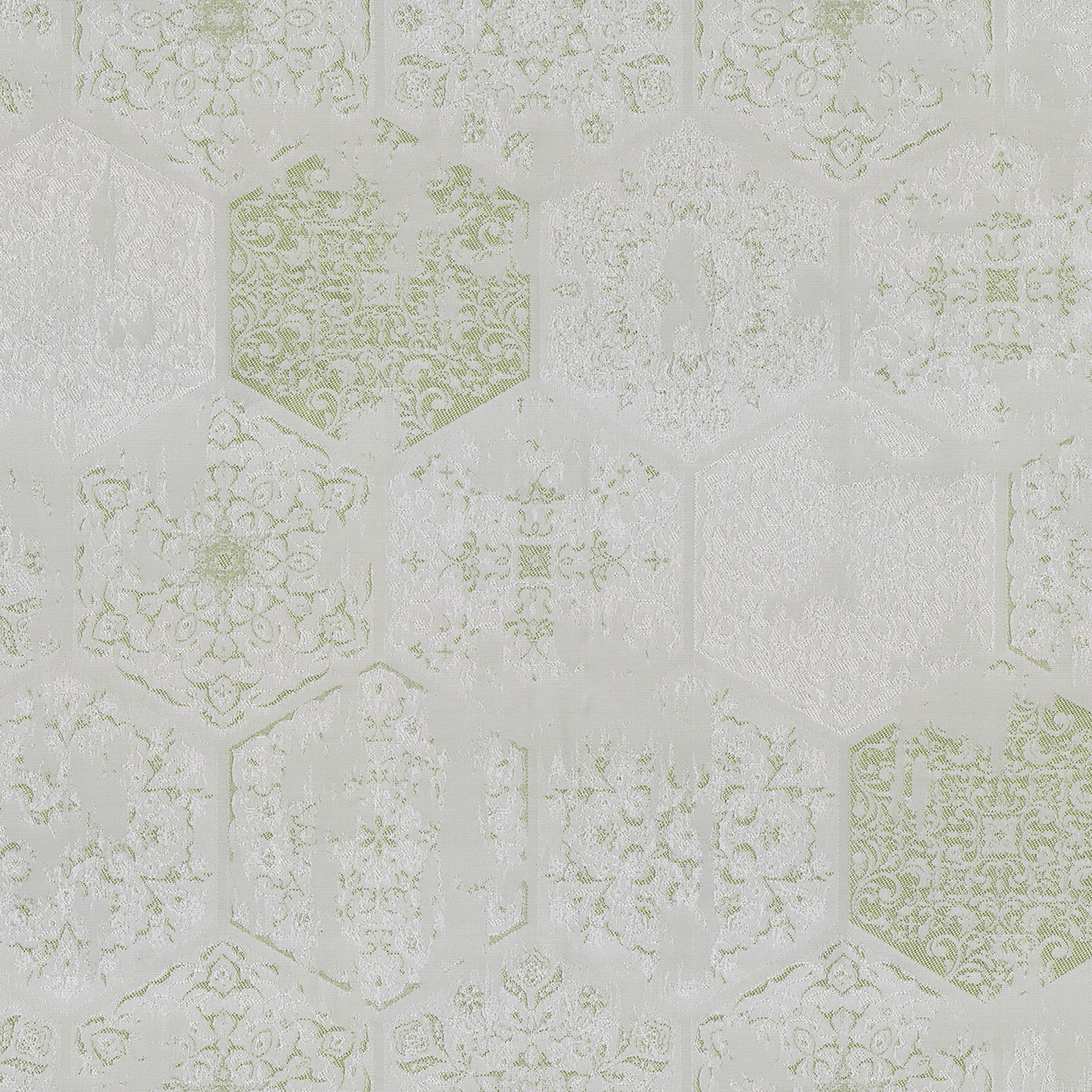 Secret Garden 144-86 green ornament
