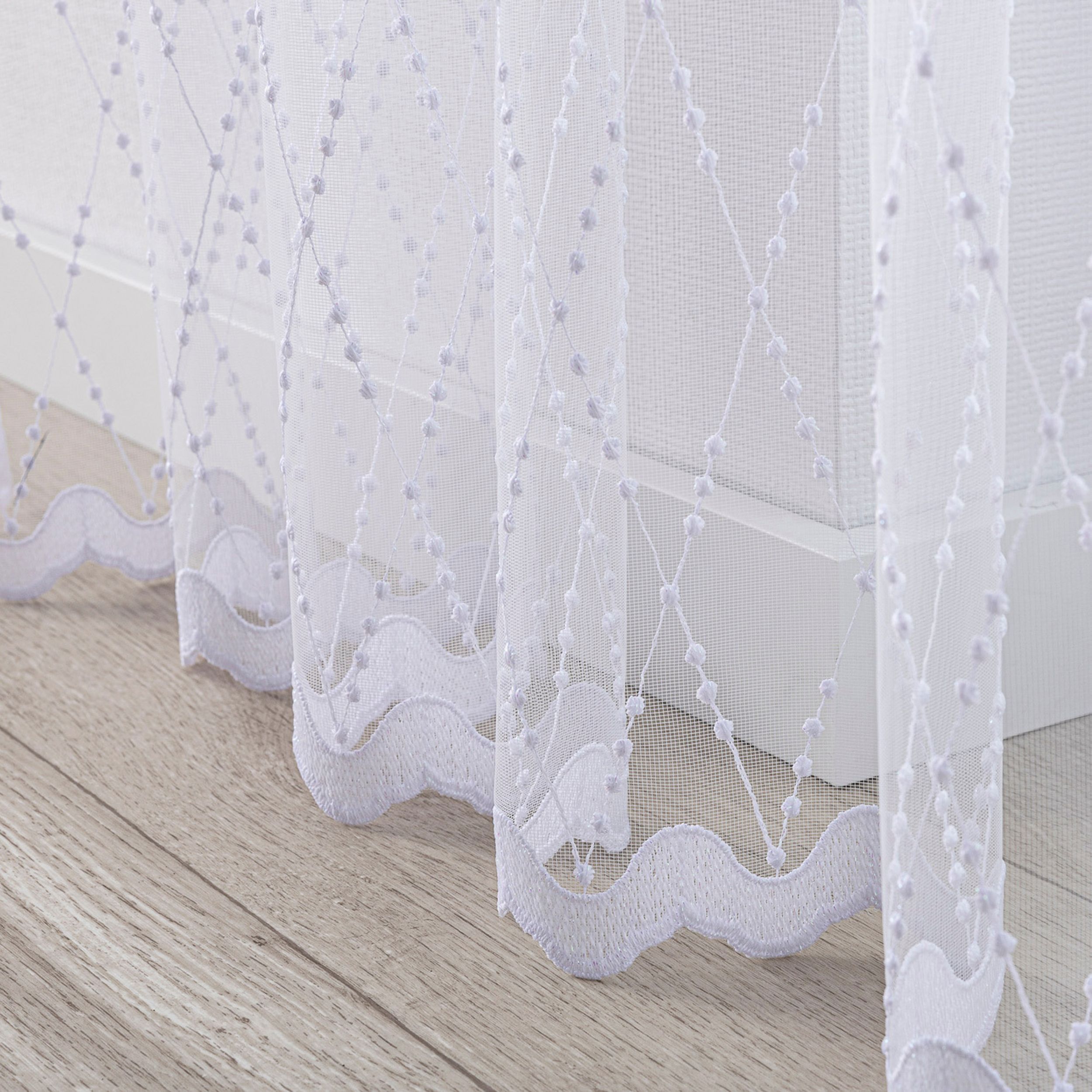 Voiles and Sheers 186-58 white with pattern