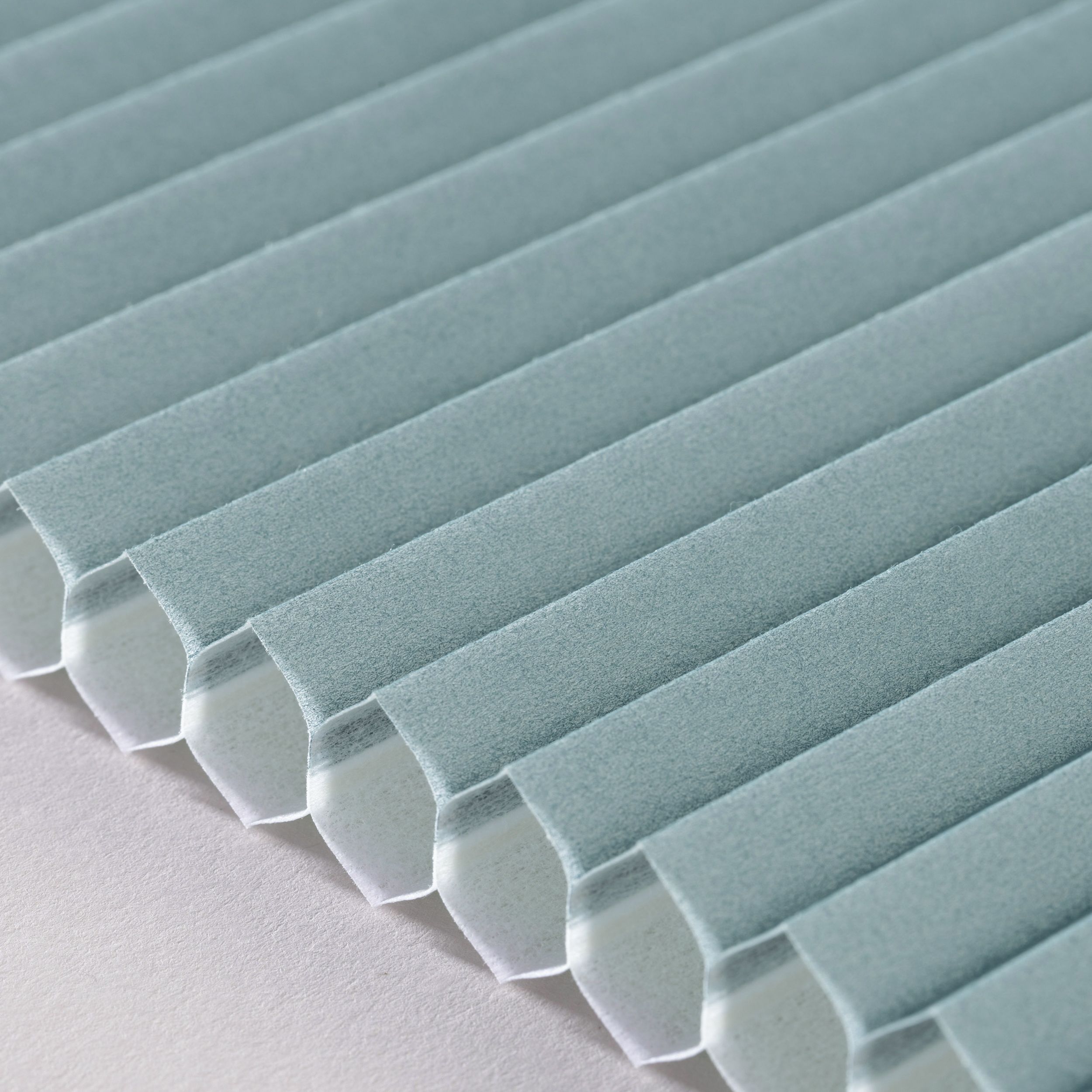 Basic – Honeycomb pleated blinds H-115 steel